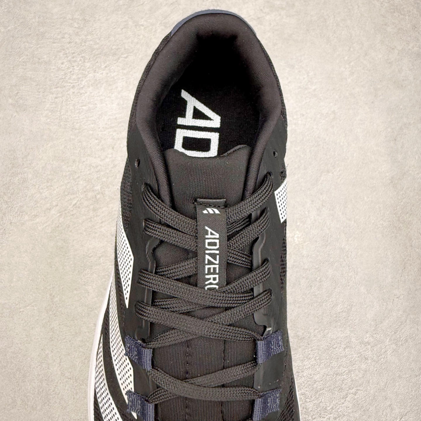 图片[5]-AD Adizero RC 5 舒适百搭织物减震耐磨轻便低帮训练跑步鞋 尺码：36 36.5 37.5 38 38.5 39 40 40.5 41 42 42.5 43 44 45-选品中心