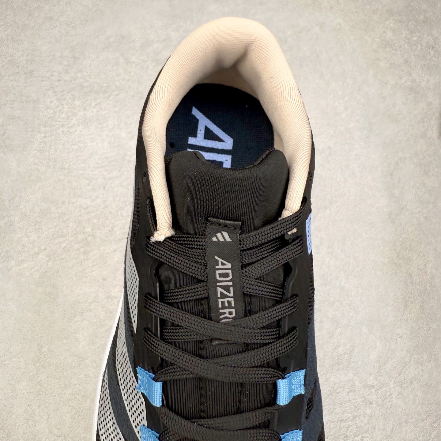 图片[5]-AD Adizero RC 5 舒适百搭织物减震耐磨轻便低帮训练跑步鞋 尺码：36 36.5 37.5 38 38.5 39 40 40.5 41 42 42.5 43 44 45-选品中心