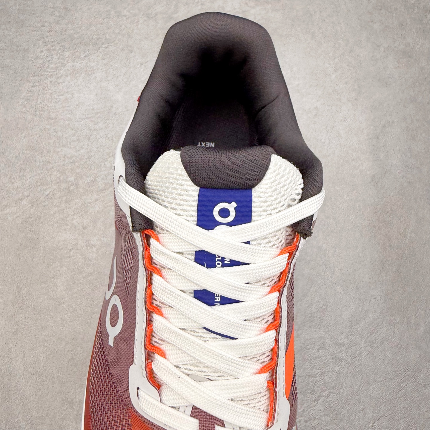 图片[5]-On昂跑 Cloudsurfer Next Z5 舒适柔软低帮跑步鞋 此运动品牌 开创于2010年 缓震着陆、强效回弹、轻柔质感的设计构思始终是ON研制关键 与此同时基于“为全球提供革新性的跑步感受”信念 陆续推出了多款跑鞋及其以专业运动人体跑步工程学为设计关键的功能性跑步服饰设备 让跑者不费力气地畅快畅跑 尺码：36 36.5 37.5 38 38.5 39 40 40.5 41 42 42.5 43 44 44.5 45-选品中心