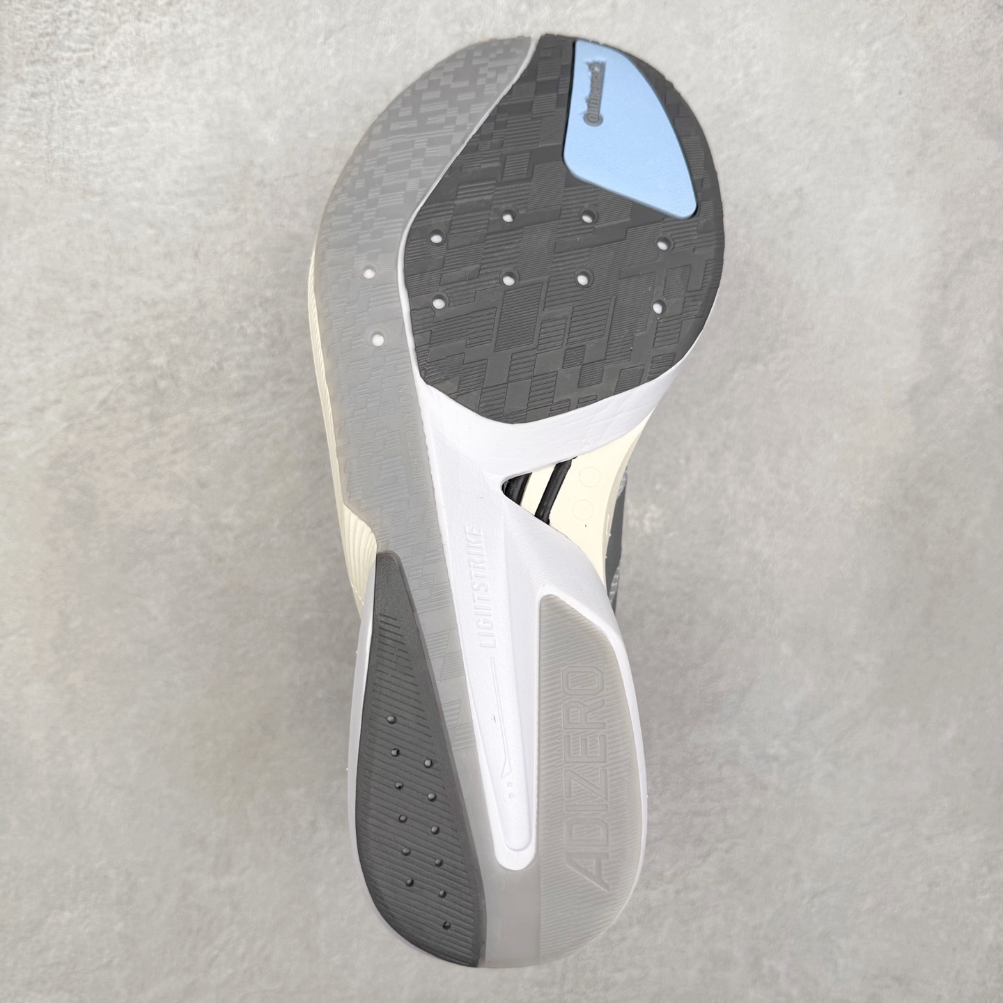 图片[9]-AD Adizero Boston 13 夏季透气网眼竞速跑鞋 JS4949 融合Lightstrike和Lightstrike Pro技术 采用乙烯/乙酸乙烯酯(EVA)材质 打造舒适中底 含ENERGYROD能量碳柱 旨在为步伐添活力 尺码：36 36.5 37 38 38.5 39 40 40.5 41 42 42.5 43 44 44.5 45-选品中心