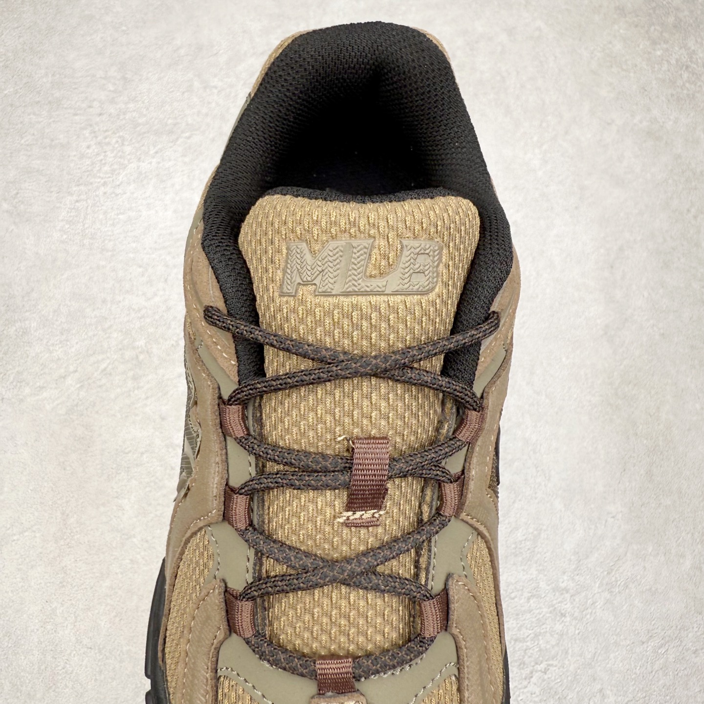 图片[5]-MLB TROPHY RUNNER 织物合成革 潮流时尚百搭复古撞色大Logo情侣运动网面 减震耐磨透气 低帮 生活休闲鞋 男女同款 实拍调校N版已经零色差零失真 百分百还原实物色彩所见即所得 不存在货不对板色差等低级问题 选购参考实物拍摄 不混卖不参货 只用心做好货严格选品 承诺混一赔十 尺码：36 36.5 37.5 38 38.5 39 40 40.5 41 42 42.5 43 44 44.5 45-选品中心