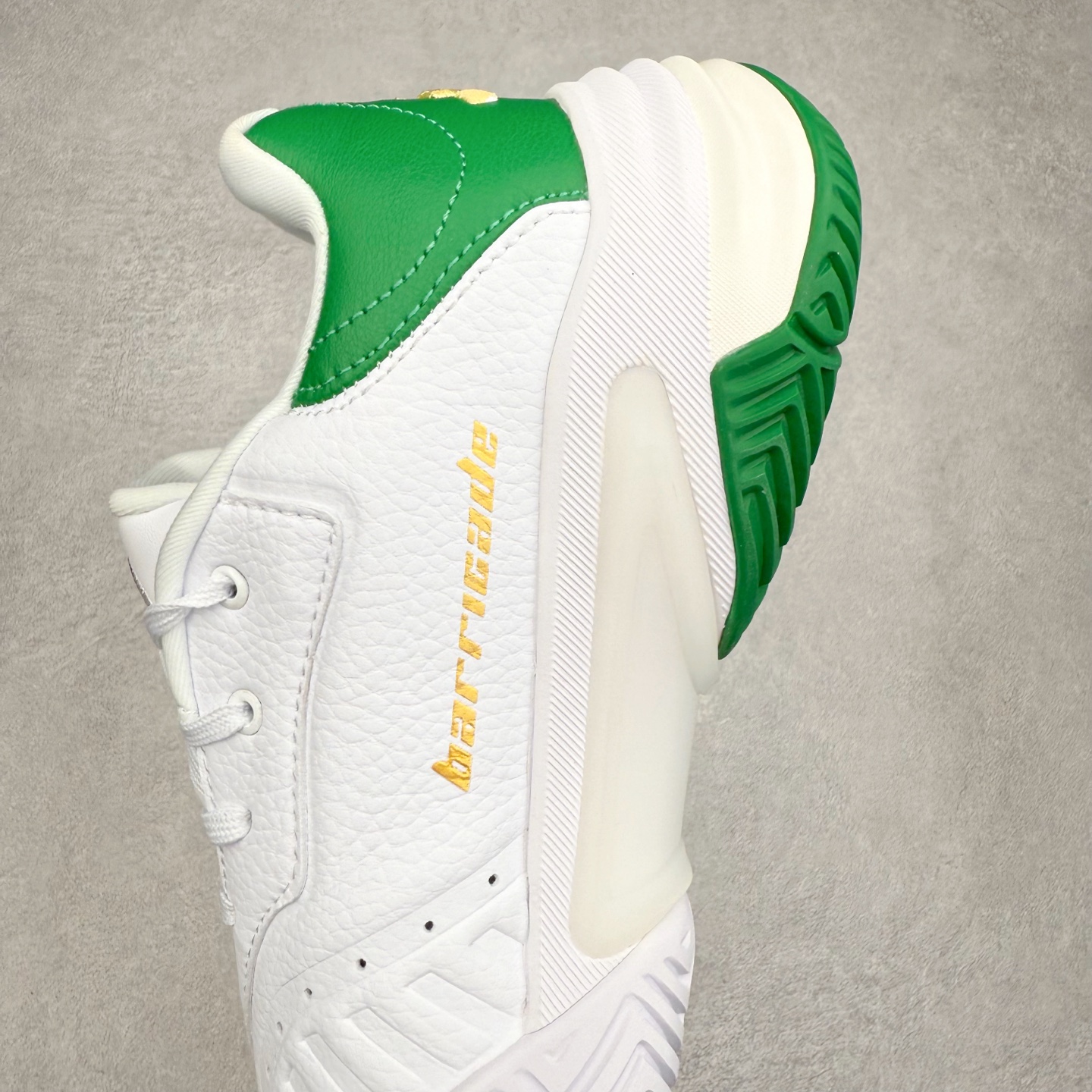 图片[7]-AD Barricade 13 M LEATHER 百搭舒适防滑耐磨低帮网球鞋 实拍调校N版已经零色差零失真 百分百还原实物色彩所见即所得 不存在货不对板色差等低级问题 选购参考实物拍摄 不混卖不参货 只用心做好货严格选品 承诺混一赔十 尺码：36 36.5 37.5 38 38.5 39 40 40.5 41 42 42.5 43 44 44.5 45-选品中心