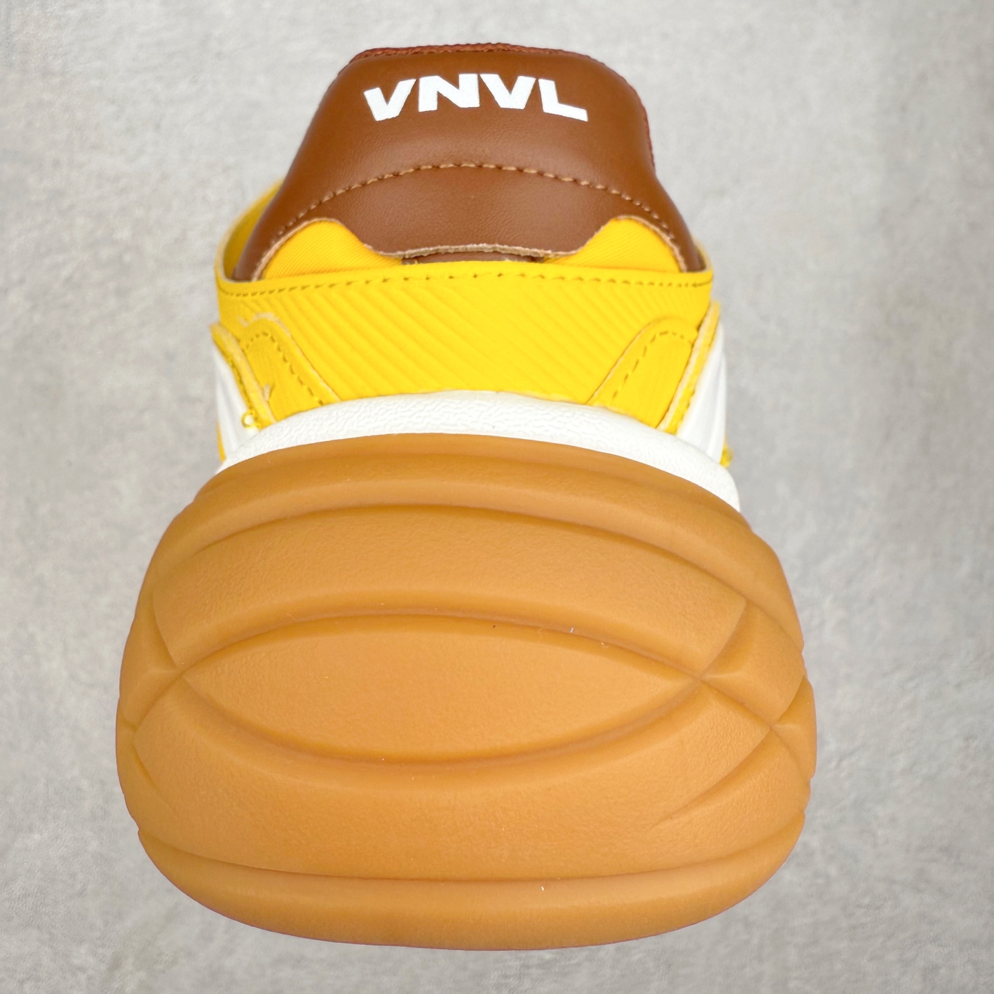 图片[8]-【檀健次杨洋IU李知恩同款】 VINYVIOLA维尼维拉 GAT系列厚底德训鞋 上脚包裹性真的不要太舒适 透气不闷脚➕减震效果也很舒适 侧边的流动线条也很有美感～ 不管日常通勤还是时尚出街，回头率💯～ 尺码：35 36 37 38 39 40-选品中心