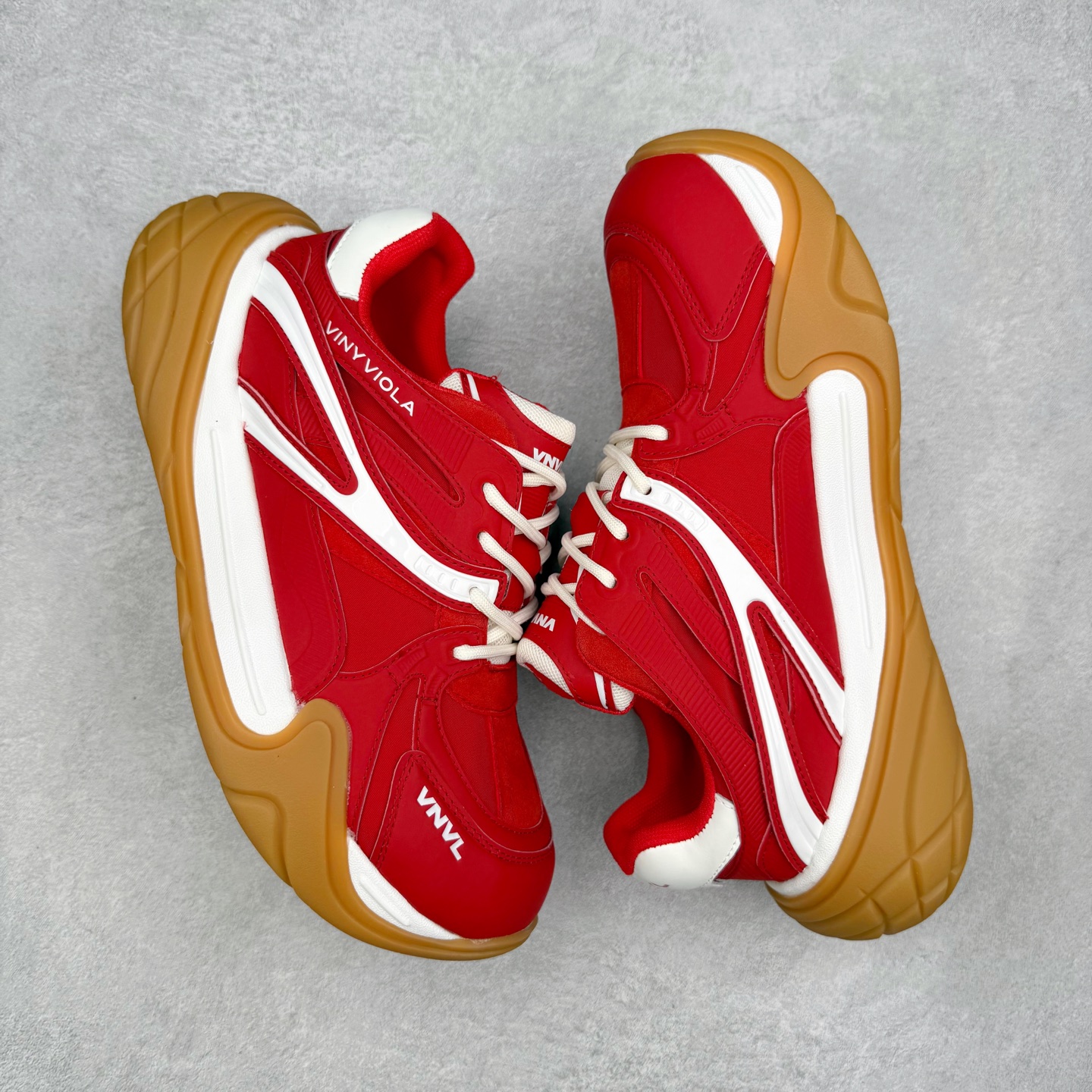 图片[3]-【檀健次杨洋IU李知恩同款】 VINYVIOLA维尼维拉 GAT系列厚底德训鞋 上脚包裹性真的不要太舒适 透气不闷脚➕减震效果也很舒适 侧边的流动线条也很有美感～ 不管日常通勤还是时尚出街，回头率💯～ 尺码：35 36 37 38 39 40-选品中心