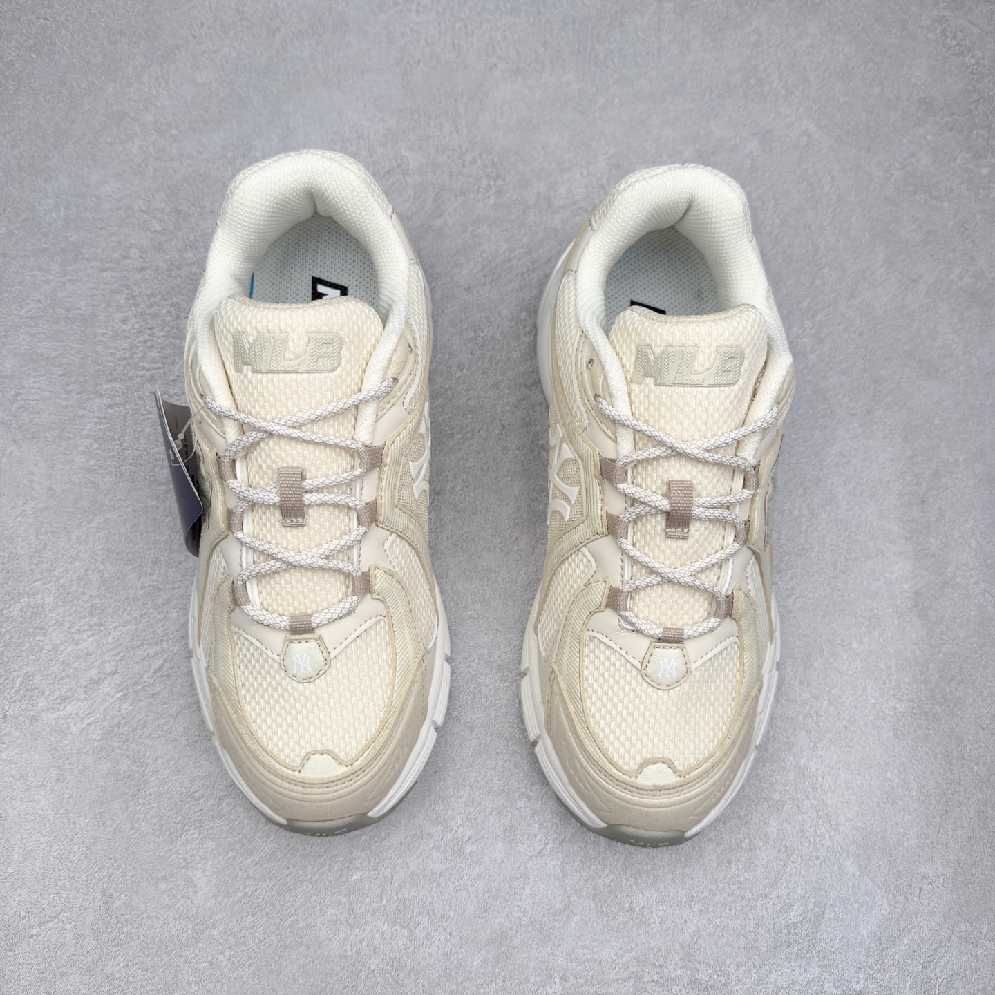 图片[2]-MLB TROPHY RUNNER 织物合成革 潮流时尚百搭复古撞色大Logo情侣运动网面 减震耐磨透气 低帮 生活休闲鞋 男女同款 实拍调校N版已经零色差零失真 百分百还原实物色彩所见即所得 不存在货不对板色差等低级问题 选购参考实物拍摄 不混卖不参货 只用心做好货严格选品 承诺混一赔十 尺码：36 36.5 37.5 38 38.5 39 40 40.5 41 42 42.5 43 44 44.5 45-选品中心