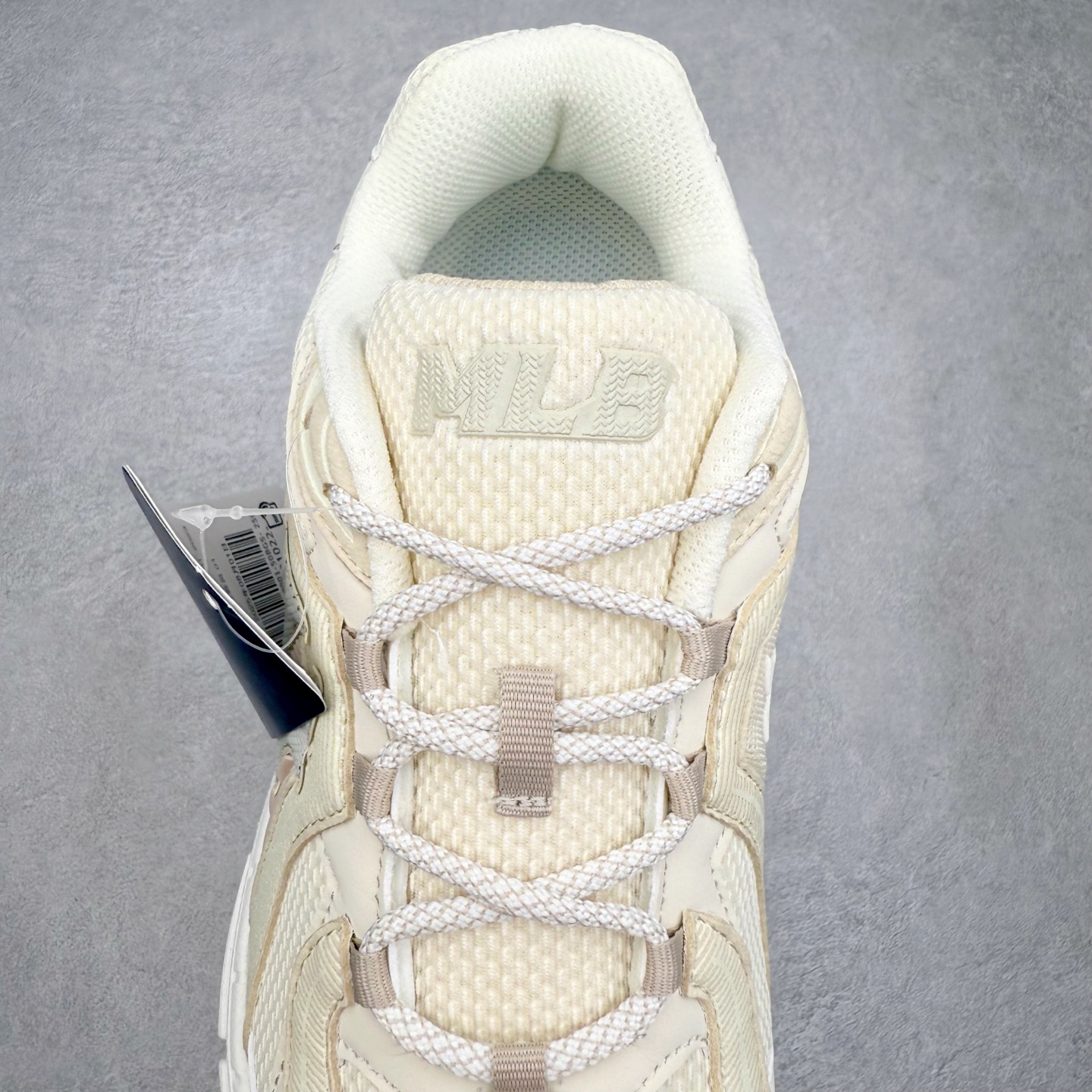 图片[5]-MLB TROPHY RUNNER 织物合成革 潮流时尚百搭复古撞色大Logo情侣运动网面 减震耐磨透气 低帮 生活休闲鞋 男女同款 实拍调校N版已经零色差零失真 百分百还原实物色彩所见即所得 不存在货不对板色差等低级问题 选购参考实物拍摄 不混卖不参货 只用心做好货严格选品 承诺混一赔十 尺码：36 36.5 37.5 38 38.5 39 40 40.5 41 42 42.5 43 44 44.5 45-选品中心