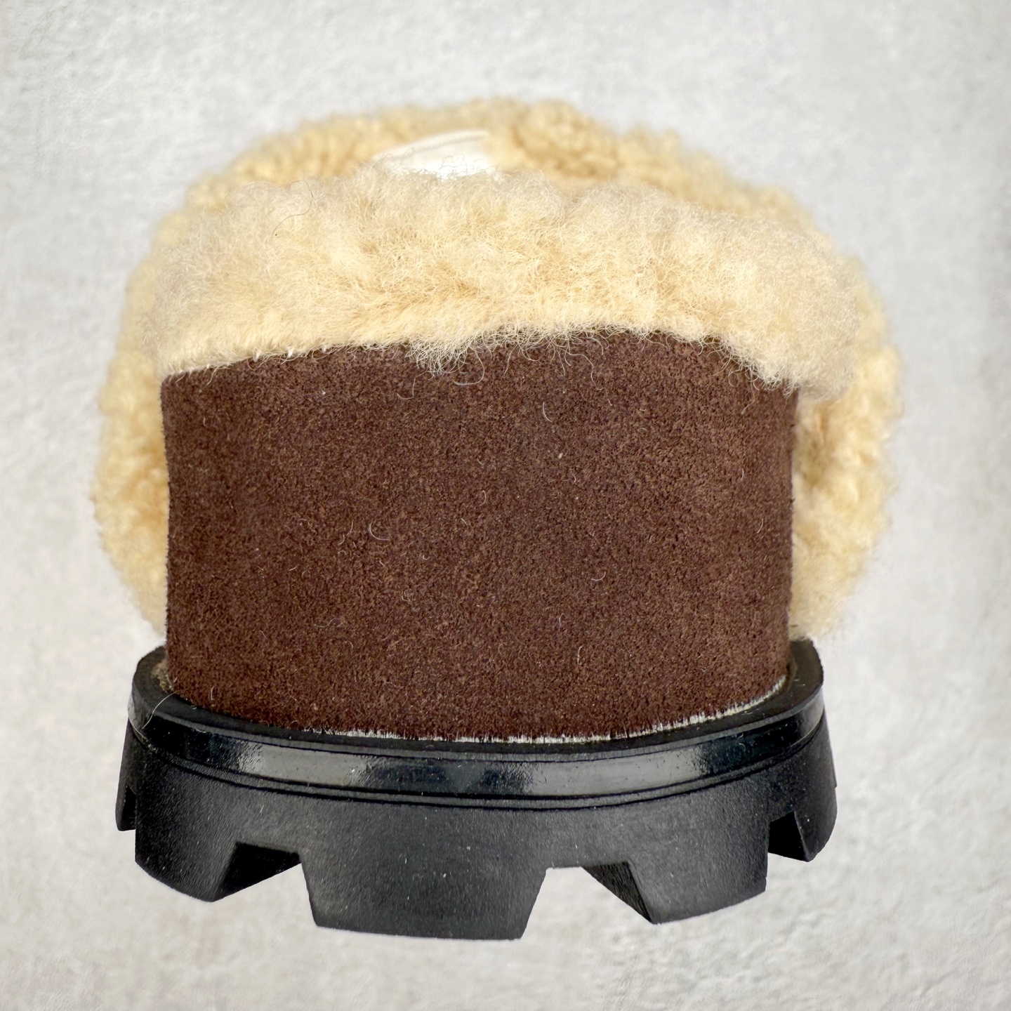 图片[8]-GG-CC 百搭慵懒风外出法式时尚厚底勃肯毛毛一字拖鞋 实拍调校N版已经零色差零失真 百分百还原实物色彩所见即所得 不存在货不对板色差等低级问题 选购参考实物拍摄 不混卖不参货 只用心做好货严格选品 承诺混一赔十 尺码：35 36 37 38 39-选品中心