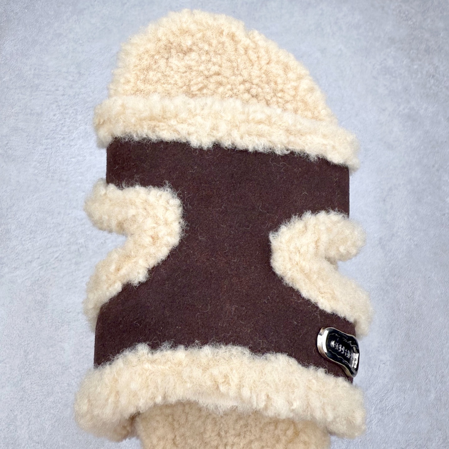 图片[4]-GG-CC 百搭慵懒风外出法式时尚厚底勃肯毛毛一字拖鞋 实拍调校N版已经零色差零失真 百分百还原实物色彩所见即所得 不存在货不对板色差等低级问题 选购参考实物拍摄 不混卖不参货 只用心做好货严格选品 承诺混一赔十 尺码：35 36 37 38 39-选品中心