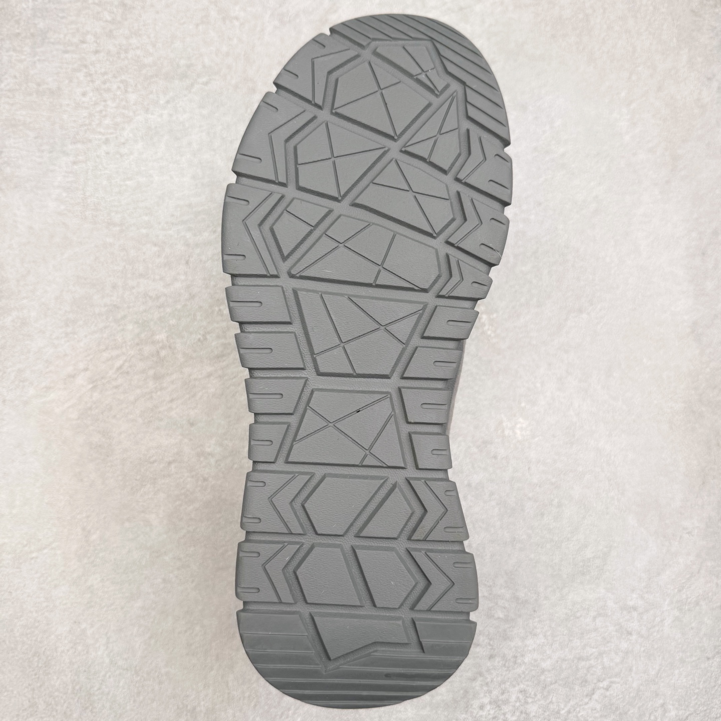 图片[9]-Timberland添柏岚/天伯伦户外中帮休闲大黄靴系列 广东大厂品质 原盒原包装 面料采用意大利🇮🇹顶级磨砂细纹牛皮 搭配防臭防腐真皮乳胶鞋垫 给您完美的穿着体验 质量考究耐穿 型男必备 专治不帅 高品质脚感一流 尺码：38 39 40 41 42 43 44（皮鞋码）-选品中心