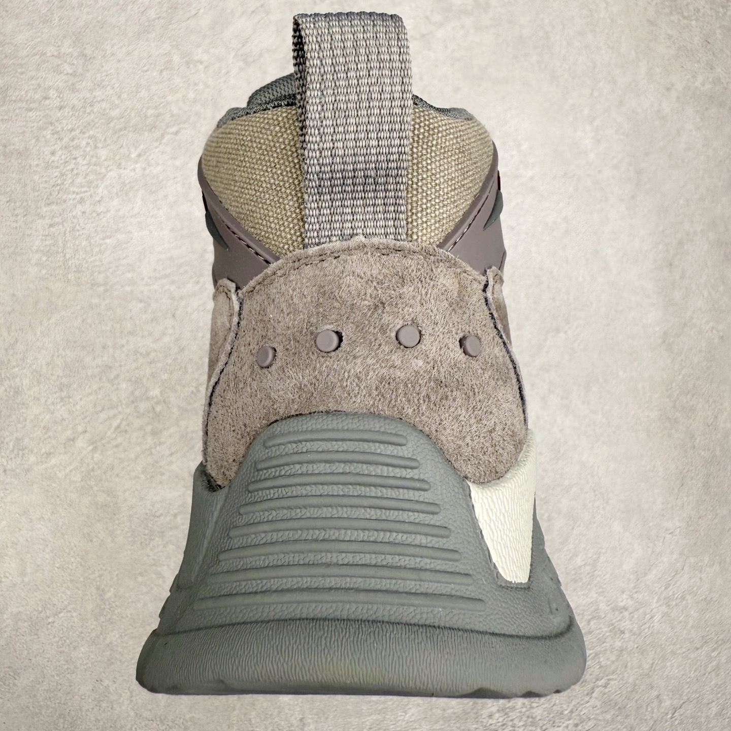 图片[8]-Timberland添柏岚/天伯伦户外中帮休闲大黄靴系列 广东大厂品质 原盒原包装 面料采用意大利🇮🇹顶级磨砂细纹牛皮 搭配防臭防腐真皮乳胶鞋垫 给您完美的穿着体验 质量考究耐穿 型男必备 专治不帅 高品质脚感一流 尺码：38 39 40 41 42 43 44（皮鞋码）-选品中心