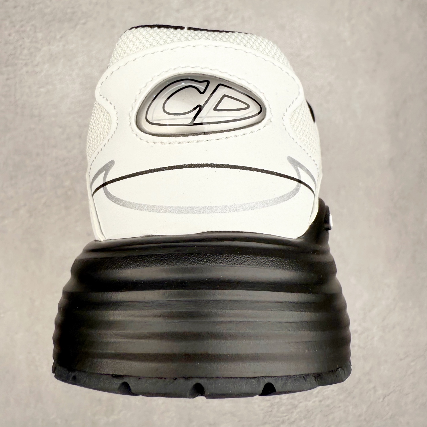 图片[8]-＃福利特价 Dior B30 迪奥网眼织物低帮运动休闲鞋 该款系列采用黑网色眼织物白和色科技料面精心制 作饰以反光“CD30”图形标志 外格轻盈的刻雕效果橡胶鞋搭底配标志性点的缀提升格调 内弹部力细节塑造想理的舒适穿着体验可与各休式闲造型配搭 彰显尚时现代的运风动范 尺码：36 37 35 39 40 41 42 43 44 45-选品中心