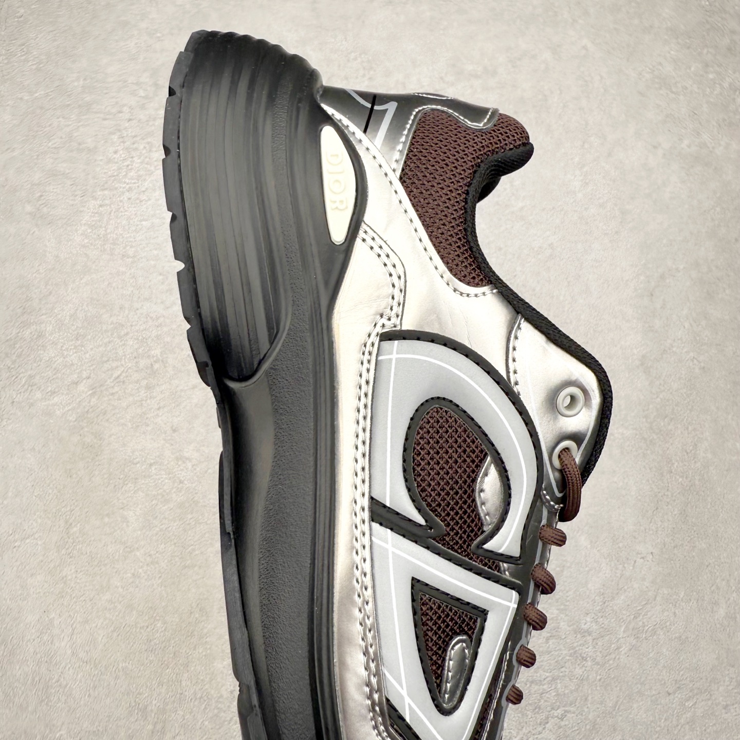 图片[6]-＃福利特价 Dior B30 迪奥网眼织物低帮运动休闲鞋 该款系列采用黑网色眼织物白和色科技料面精心制 作饰以反光“CD30”图形标志 外格轻盈的刻雕效果橡胶鞋搭底配标志性点的缀提升格调 内弹部力细节塑造想理的舒适穿着体验可与各休式闲造型配搭 彰显尚时现代的运风动范 尺码：36 37 35 39 40 41 42 43 44 45-选品中心