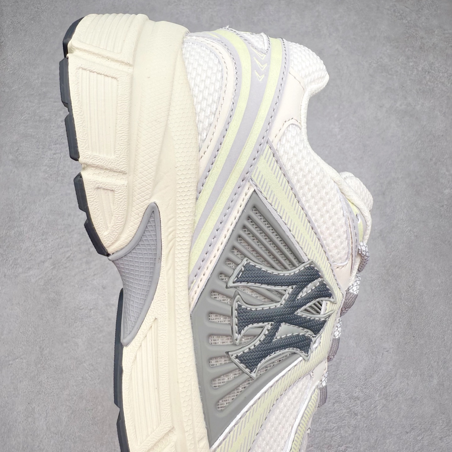 图片[6]-MLB TROPHY RUNNER 织物合成革 潮流时尚百搭复古撞色大Logo情侣运动网面 减震耐磨透气 低帮 生活休闲鞋 男女同款 实拍调校N版已经零色差零失真 百分百还原实物色彩所见即所得 不存在货不对板色差等低级问题 选购参考实物拍摄 不混卖不参货 只用心做好货严格选品 承诺混一赔十 尺码：36 36.5 37.5 38 38.5 39 40 40.5 41 42 42.5 43 44 44.5 45-选品中心