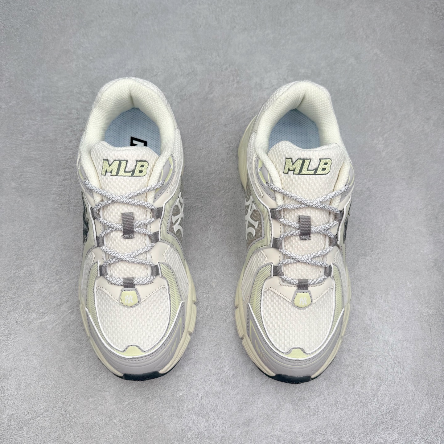 图片[2]-MLB TROPHY RUNNER 织物合成革 潮流时尚百搭复古撞色大Logo情侣运动网面 减震耐磨透气 低帮 生活休闲鞋 男女同款 实拍调校N版已经零色差零失真 百分百还原实物色彩所见即所得 不存在货不对板色差等低级问题 选购参考实物拍摄 不混卖不参货 只用心做好货严格选品 承诺混一赔十 尺码：36 36.5 37.5 38 38.5 39 40 40.5 41 42 42.5 43 44 44.5 45-选品中心
