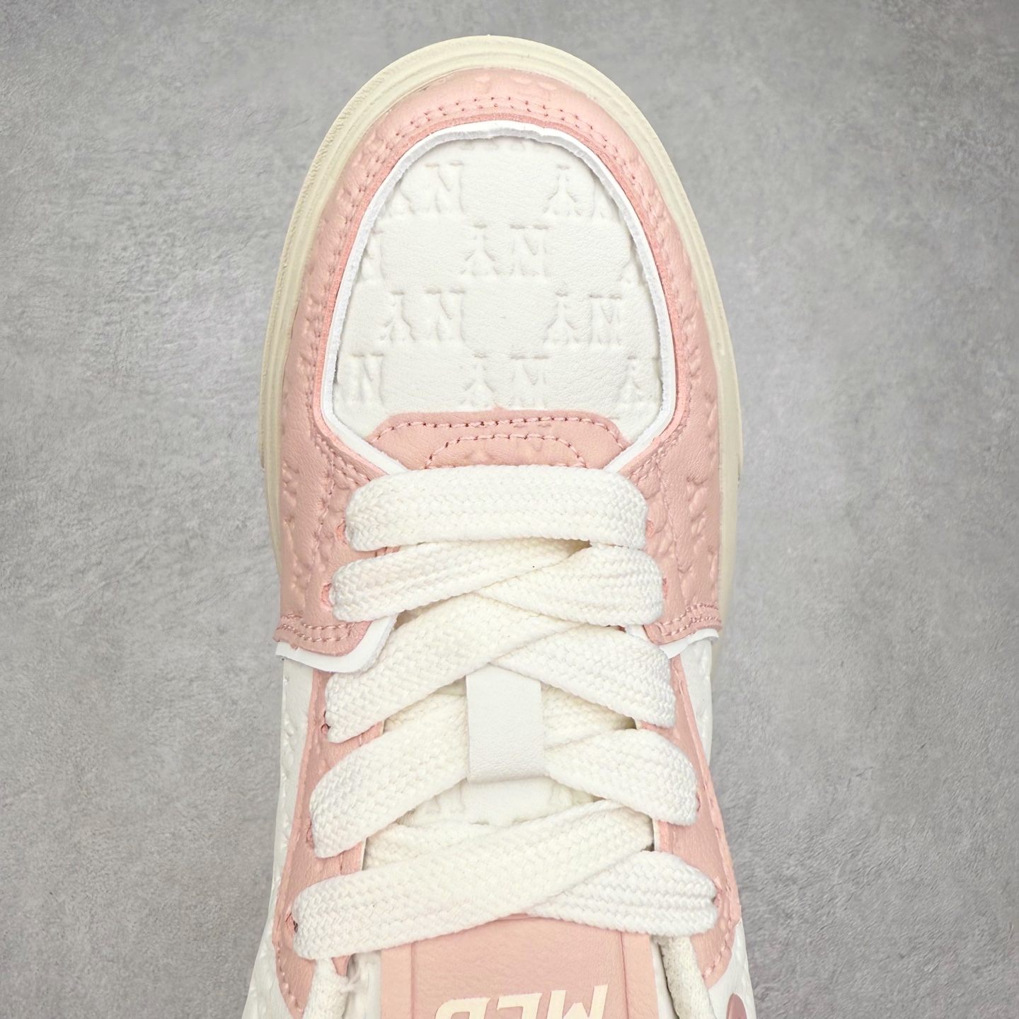 图片[4]-MLB Chunky Liner Basic 复古印花学长鞋系列低帮轻量增高厚底百搭休闲运动慢跑鞋板鞋 Korea韩国联名NY美国榄球纽约洋基队限定 韩国代购专供 全套原楦原纸板原厂数据开发 正确中底拉帮中底网布细节 平台代购专供 左脚内置芯片 韩国代购吊牌标贴 独家一比一RB+MD组合大底 高频后跟小人Logo精准对位立体饱满 正确网布加超迁鞋面 转印中底走线紧密 转印Logo工艺表层防刮不掉色 尺码：35 36 36.5 37.5 38 38.5 39 40 40.5 41 42 42.5 43 44 45-选品中心