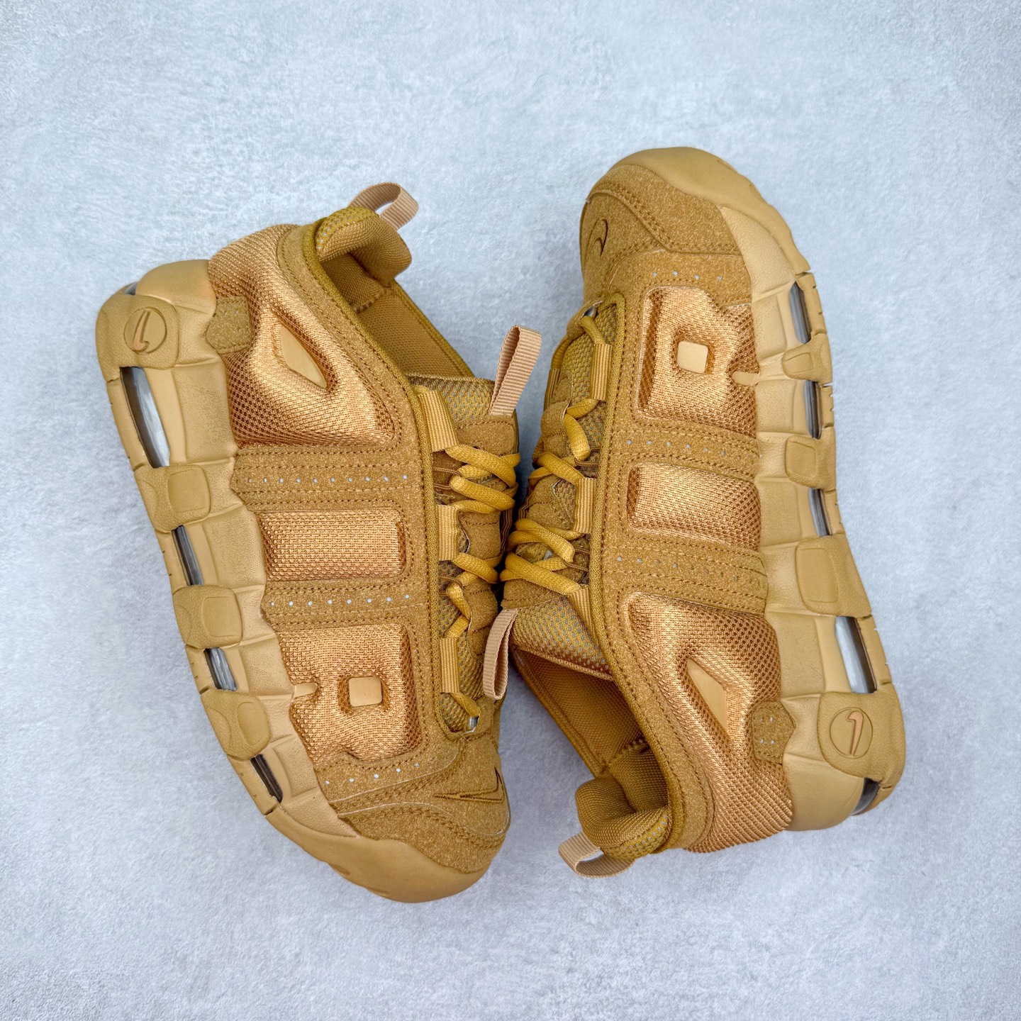 图片[3]-NK Air More Uptempo 皮蓬舒适防滑耐磨 低帮 复古篮球鞋 男女同款 实拍调校N版已经零色差零失真 百分百还原实物色彩所见即所得 不存在货不对板色差等低级问题 选购参考实物拍摄 不混卖不参货 只用心做好货严格选品 承诺混一赔十 尺码：36 36.5 37.5 38 38.5 39 40 40.5 41 42 42.5 43 44 44.5 45-选品中心