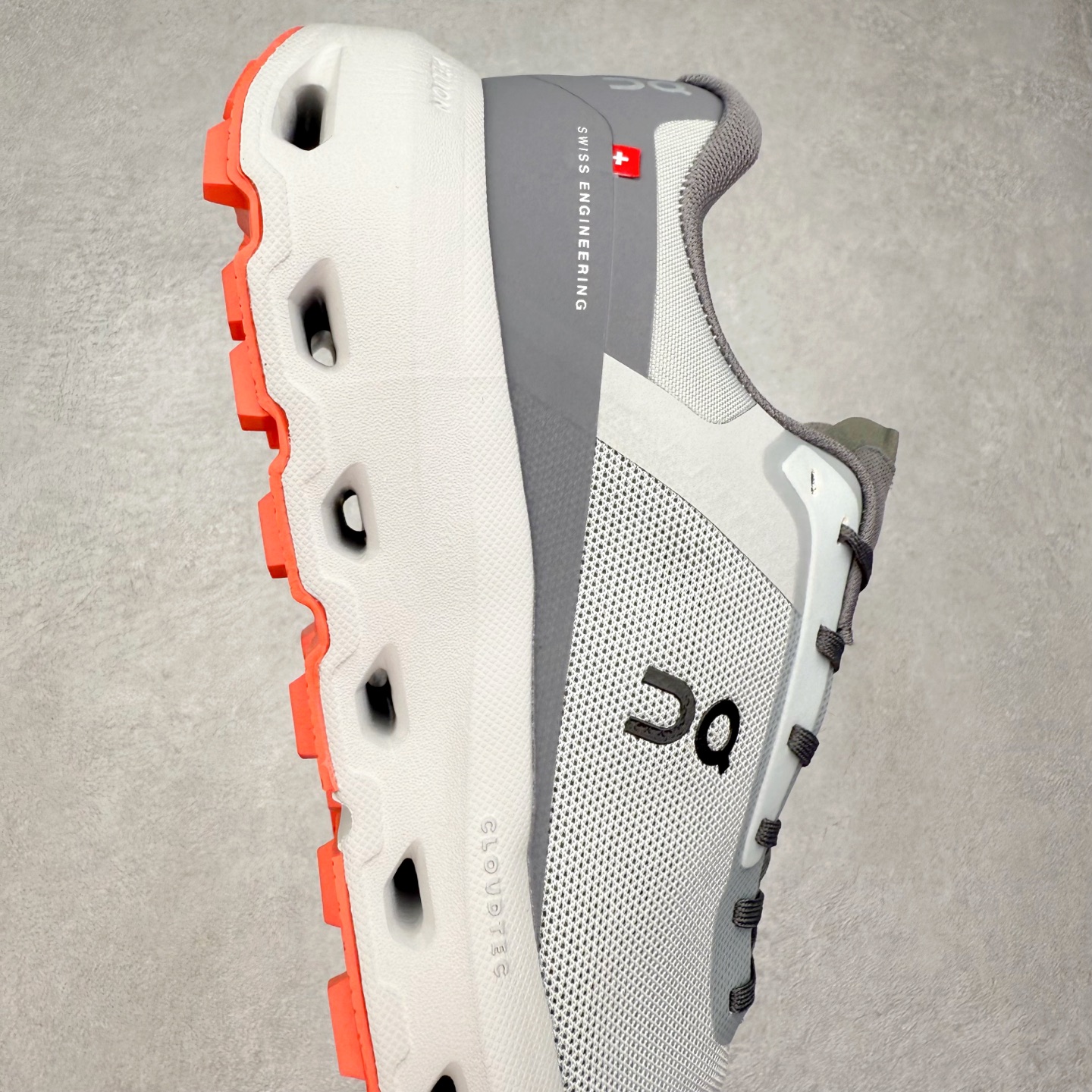 图片[6]-On昂跑 Cloudvista 2 舒适轻盈防滑透气回弹 低帮 越野跑步鞋 此运动品牌 开创于2010年 缓震着陆、强效回弹、轻柔质感的设计构思始终是ON研制关键 与此同时基于“为全球提供革新性的跑步感受”信念 陆续推出了多款跑鞋及其以专业运动人体跑步工程学为设计关键的功能性跑步服饰设备 让跑者不费力气地畅快畅跑 尺码：36 36.5 37.5 38 38.5 39 40 40.5 41 42 42.5 43 44 44.5 45-选品中心