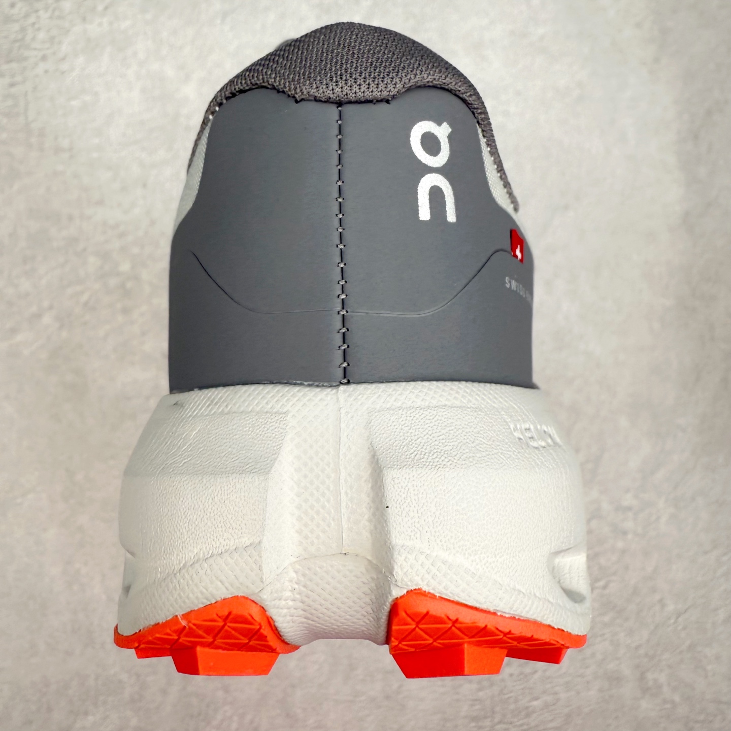 图片[8]-On昂跑 Cloudvista 2 舒适轻盈防滑透气回弹 低帮 越野跑步鞋 此运动品牌 开创于2010年 缓震着陆、强效回弹、轻柔质感的设计构思始终是ON研制关键 与此同时基于“为全球提供革新性的跑步感受”信念 陆续推出了多款跑鞋及其以专业运动人体跑步工程学为设计关键的功能性跑步服饰设备 让跑者不费力气地畅快畅跑 尺码：36 36.5 37.5 38 38.5 39 40 40.5 41 42 42.5 43 44 44.5 45-选品中心