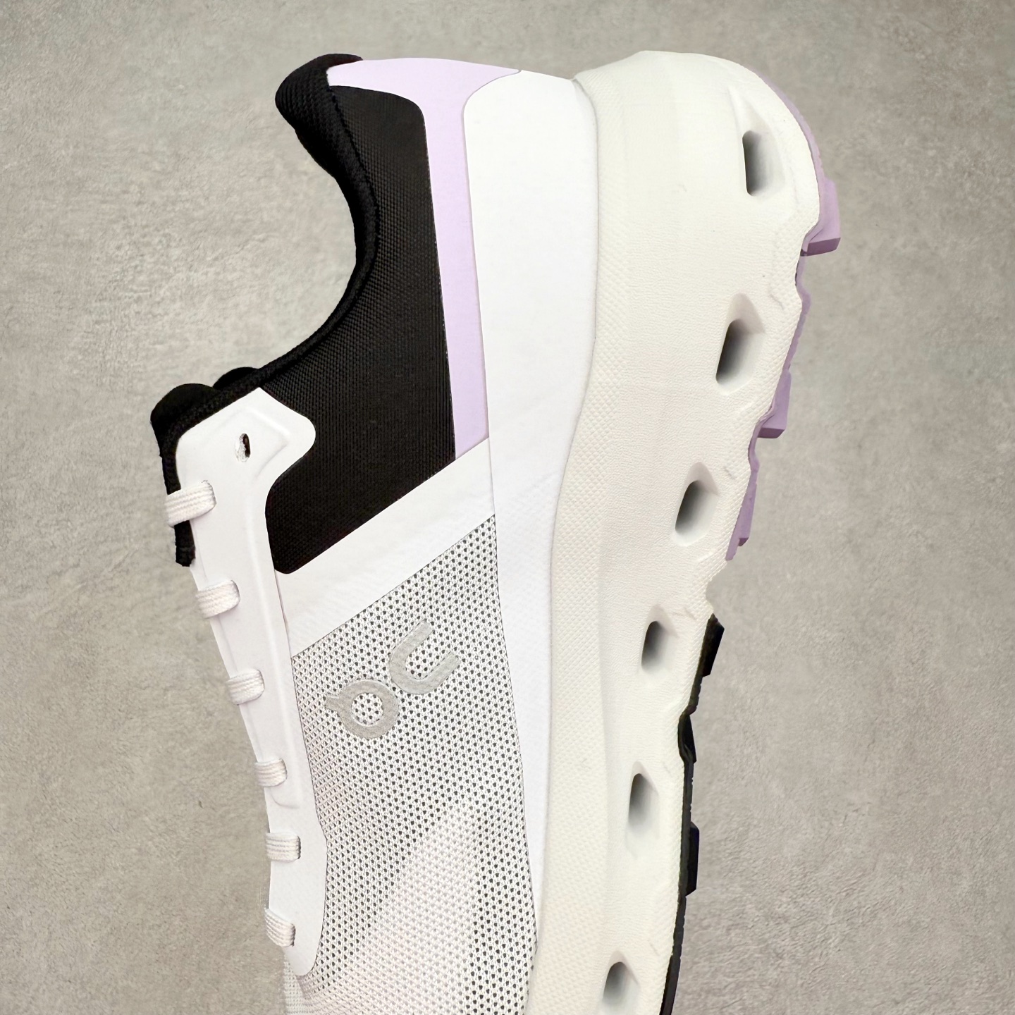 图片[7]-On昂跑 Cloudvista 2 舒适轻盈防滑透气回弹 低帮 越野跑步鞋 此运动品牌 开创于2010年 缓震着陆、强效回弹、轻柔质感的设计构思始终是ON研制关键 与此同时基于“为全球提供革新性的跑步感受”信念 陆续推出了多款跑鞋及其以专业运动人体跑步工程学为设计关键的功能性跑步服饰设备 让跑者不费力气地畅快畅跑 尺码：36 36.5 37.5 38 38.5 39 40 40.5 41 42 42.5 43 44 44.5 45-选品中心