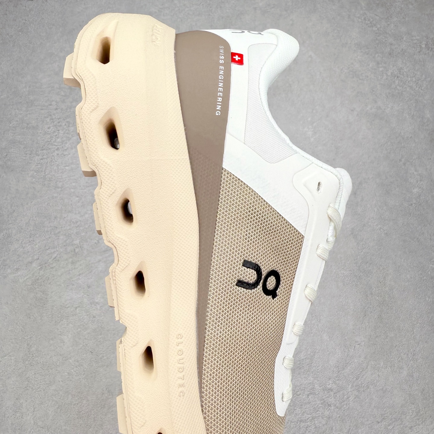 图片[6]-On昂跑 Cloudvista 2 舒适轻盈防滑透气回弹 低帮 越野跑步鞋 此运动品牌 开创于2010年 缓震着陆、强效回弹、轻柔质感的设计构思始终是ON研制关键 与此同时基于“为全球提供革新性的跑步感受”信念 陆续推出了多款跑鞋及其以专业运动人体跑步工程学为设计关键的功能性跑步服饰设备 让跑者不费力气地畅快畅跑 尺码：36 36.5 37.5 38 38.5 39 40 40.5 41 42 42.5 43 44 44.5 45-选品中心