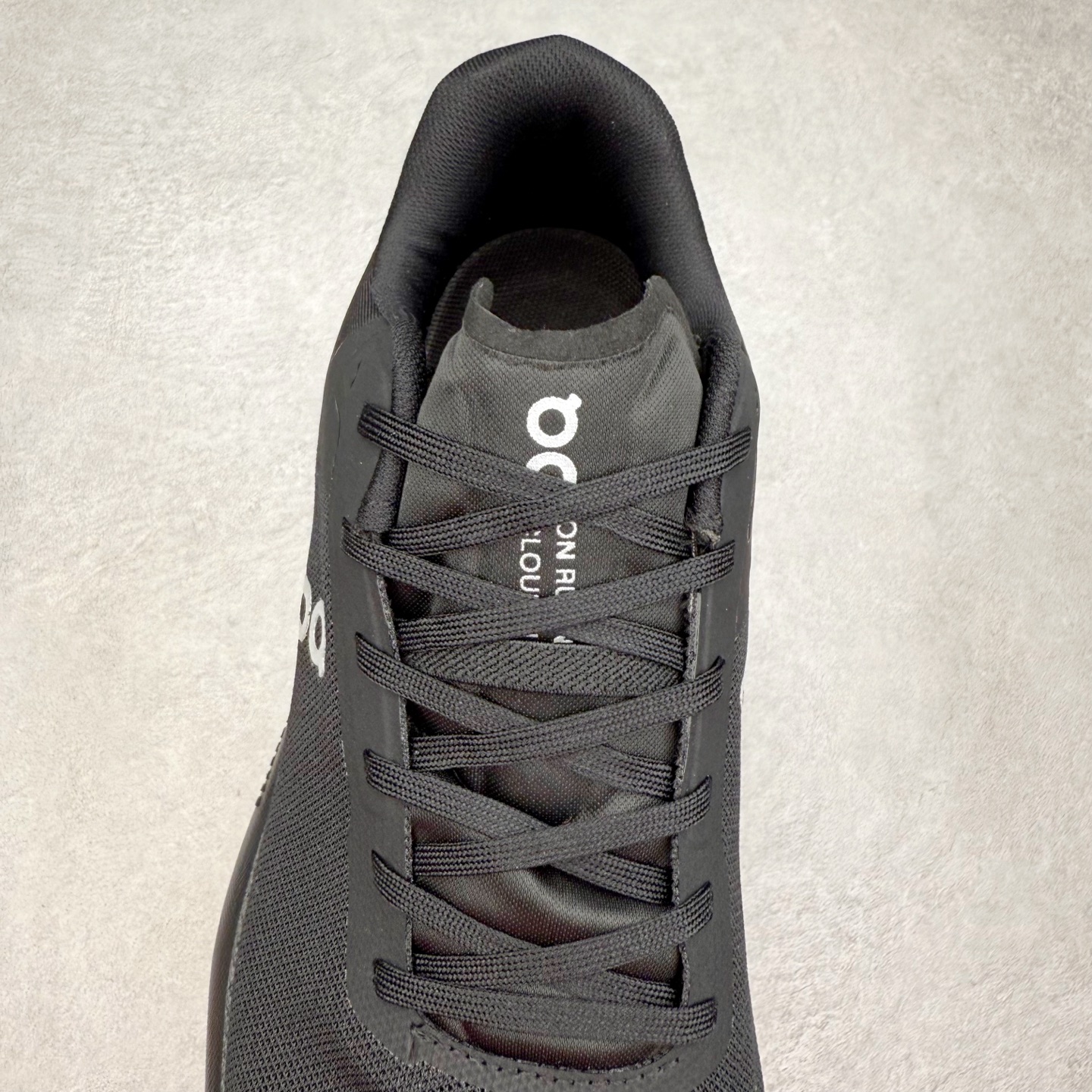 图片[5]-On昂跑 Cloudvista 2 舒适轻盈防滑透气回弹 低帮 越野跑步鞋 此运动品牌 开创于2010年 缓震着陆、强效回弹、轻柔质感的设计构思始终是ON研制关键 与此同时基于“为全球提供革新性的跑步感受”信念 陆续推出了多款跑鞋及其以专业运动人体跑步工程学为设计关键的功能性跑步服饰设备 让跑者不费力气地畅快畅跑 尺码：36 36.5 37.5 38 38.5 39 40 40.5 41 42 42.5 43 44 44.5 45-选品中心