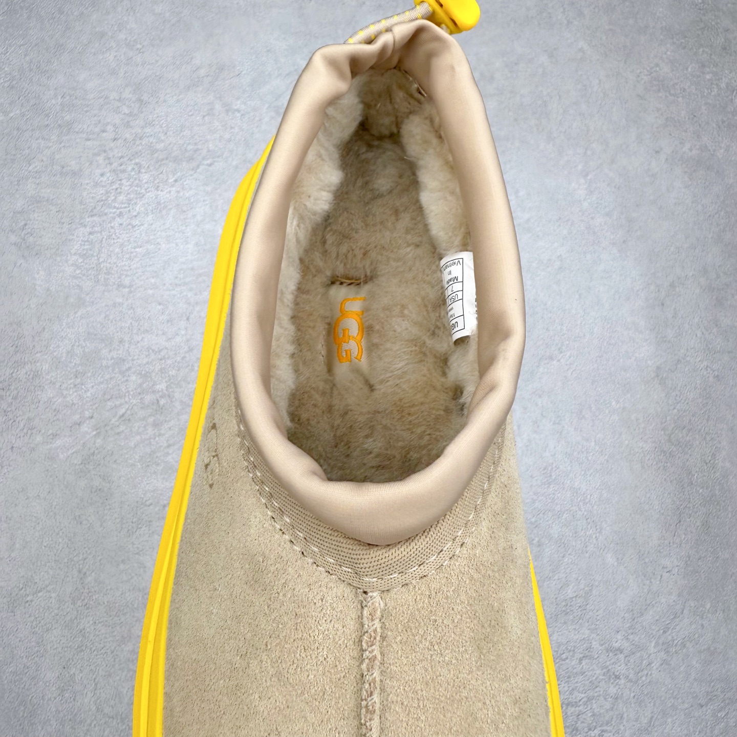 图片[5]-＃SP原厂 UGG 4096 塔斯曼浅口秋冬羊皮毛一体雪地靴 全鞋采用ZP同厂 隆丰A级澳洲进口羊皮毛一体 品牌代工厂生产线 完全遵循ZP工艺流程 代工厂原厂版师 秉承无原鞋不开发选择 注重每一处细节 市面最正版型 TREADLITE\\\”轻翼\\\”科技外底 轻便/耐用/柔韧/桩型【售后郑重承诺】一个月内若出现重大脱胶/断底等质量问题 直接为您换新！尺码：35 36 37 38 39 40 41 42 43-选品中心