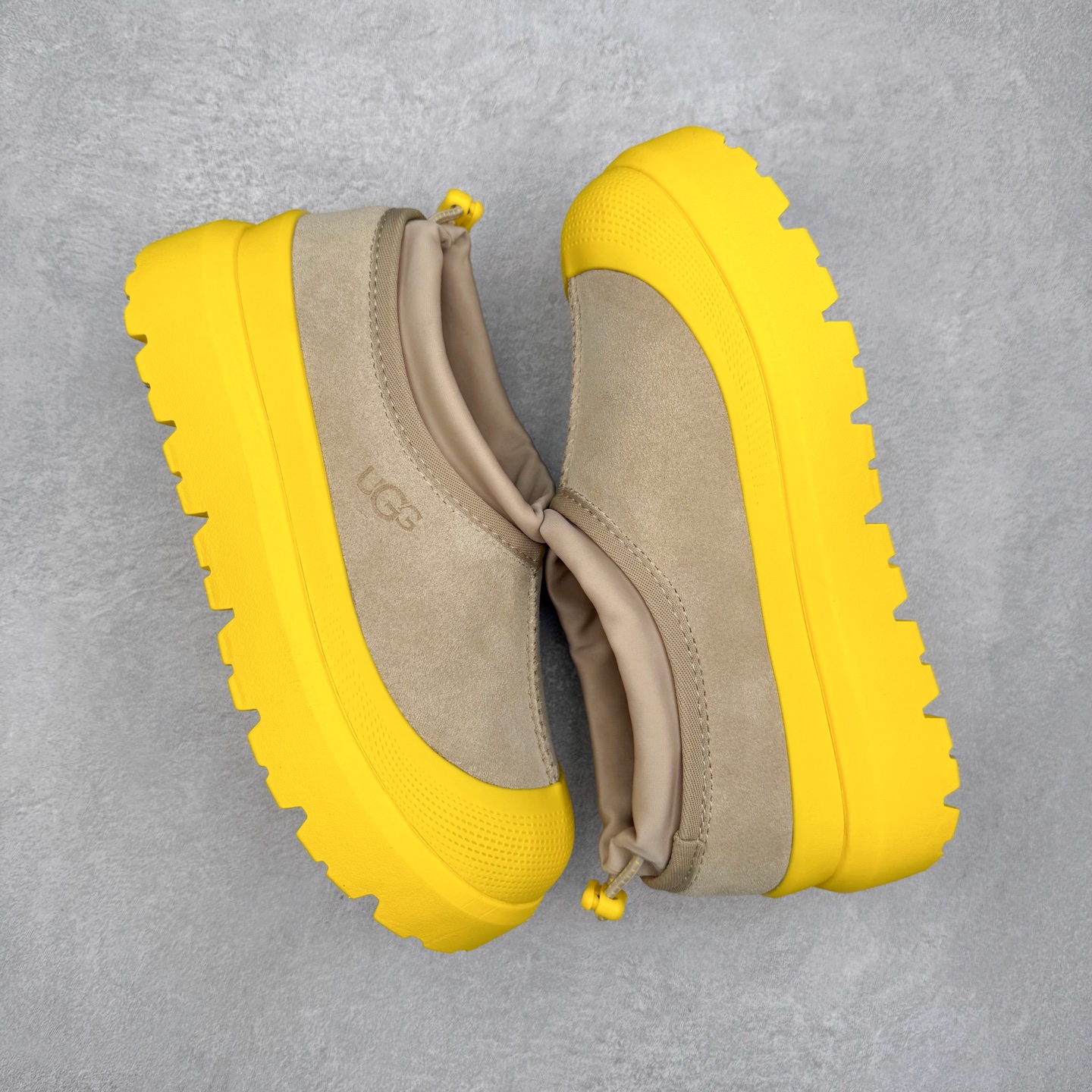 图片[3]-＃SP原厂 UGG 4096 塔斯曼浅口秋冬羊皮毛一体雪地靴 全鞋采用ZP同厂 隆丰A级澳洲进口羊皮毛一体 品牌代工厂生产线 完全遵循ZP工艺流程 代工厂原厂版师 秉承无原鞋不开发选择 注重每一处细节 市面最正版型 TREADLITE\\\”轻翼\\\”科技外底 轻便/耐用/柔韧/桩型【售后郑重承诺】一个月内若出现重大脱胶/断底等质量问题 直接为您换新！尺码：35 36 37 38 39 40 41 42 43-选品中心