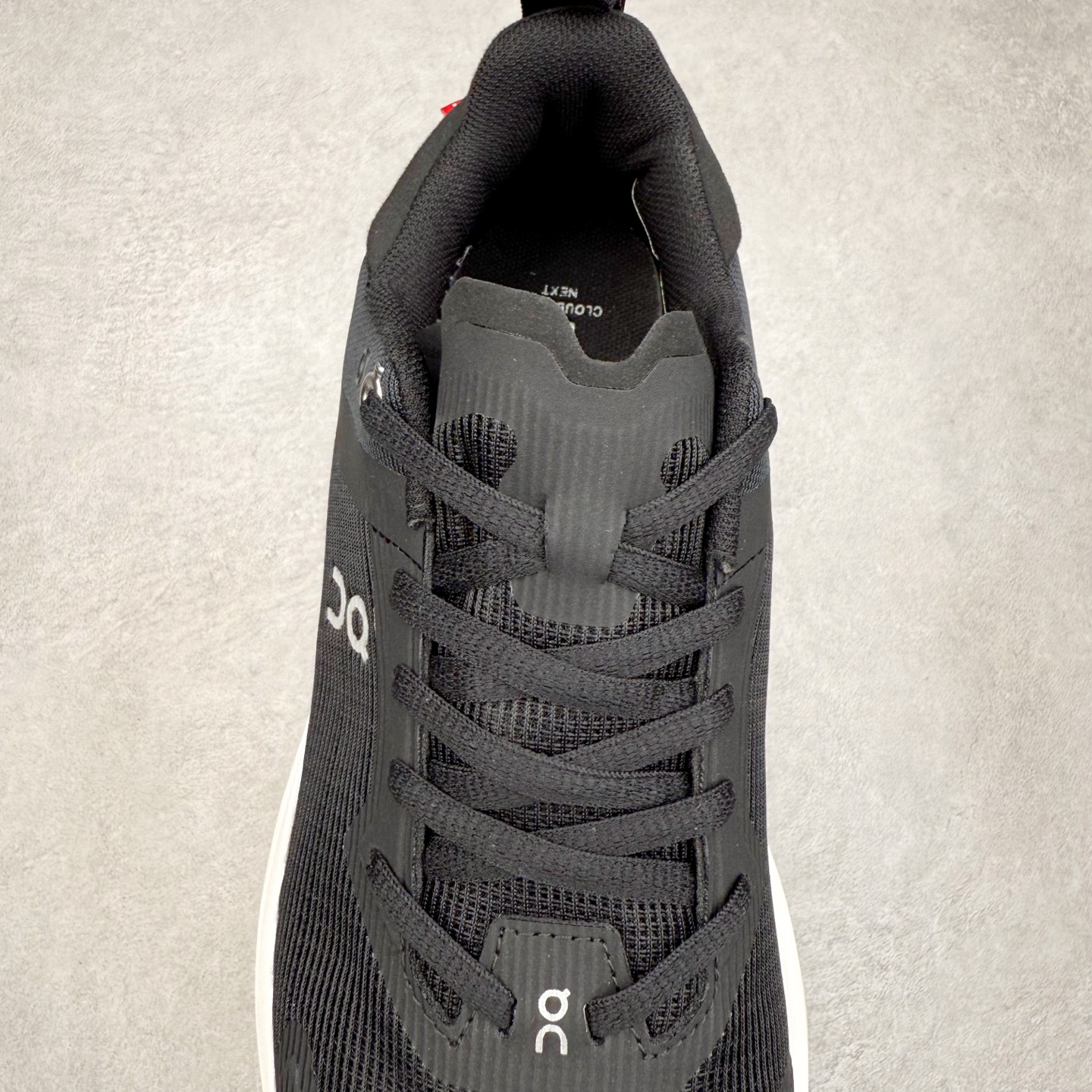 图片[5]-On昂跑 Cloudtilt X 4 系带减震耐磨低帮生活休闲鞋 此运动品牌 开创于2010年 缓震着陆、强效回弹、轻柔质感的设计构思始终是ON研制关键 与此同时基于“为全球提供革新性的跑步感受”信念 陆续推出了多款跑鞋及其以专业运动人体跑步工程学为设计关键的功能性跑步服饰设备 让跑者不费力气地畅快畅跑 尺码：36 36.5 37.5 38 38.5 39 40 40.5 41 42 42.5 43 44 44.5 45-选品中心