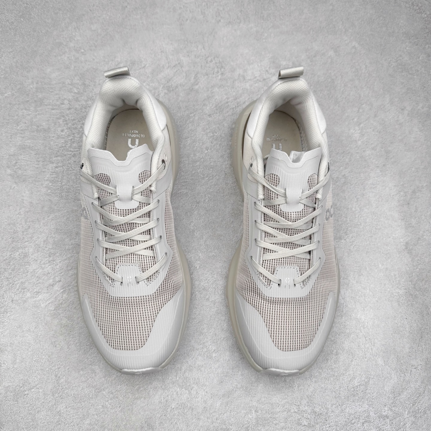 图片[2]-On昂跑 Cloudtilt X 4 系带减震耐磨低帮生活休闲鞋 此运动品牌 开创于2010年 缓震着陆、强效回弹、轻柔质感的设计构思始终是ON研制关键 与此同时基于“为全球提供革新性的跑步感受”信念 陆续推出了多款跑鞋及其以专业运动人体跑步工程学为设计关键的功能性跑步服饰设备 让跑者不费力气地畅快畅跑 尺码：36 36.5 37.5 38 38.5 39 40 40.5 41 42 42.5 43 44 44.5 45-选品中心