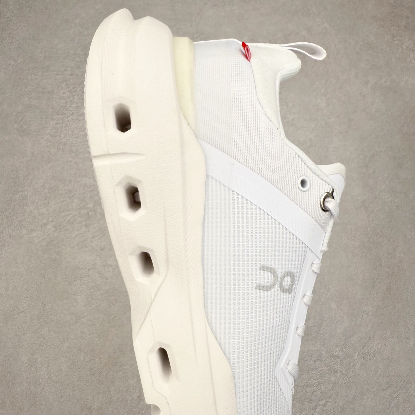 图片[6]-On昂跑 Cloudtilt X 4 系带减震耐磨低帮生活休闲鞋 此运动品牌 开创于2010年 缓震着陆、强效回弹、轻柔质感的设计构思始终是ON研制关键 与此同时基于“为全球提供革新性的跑步感受”信念 陆续推出了多款跑鞋及其以专业运动人体跑步工程学为设计关键的功能性跑步服饰设备 让跑者不费力气地畅快畅跑 尺码：36 36.5 37.5 38 38.5 39 40 40.5 41 42 42.5 43 44 44.5 45-选品中心