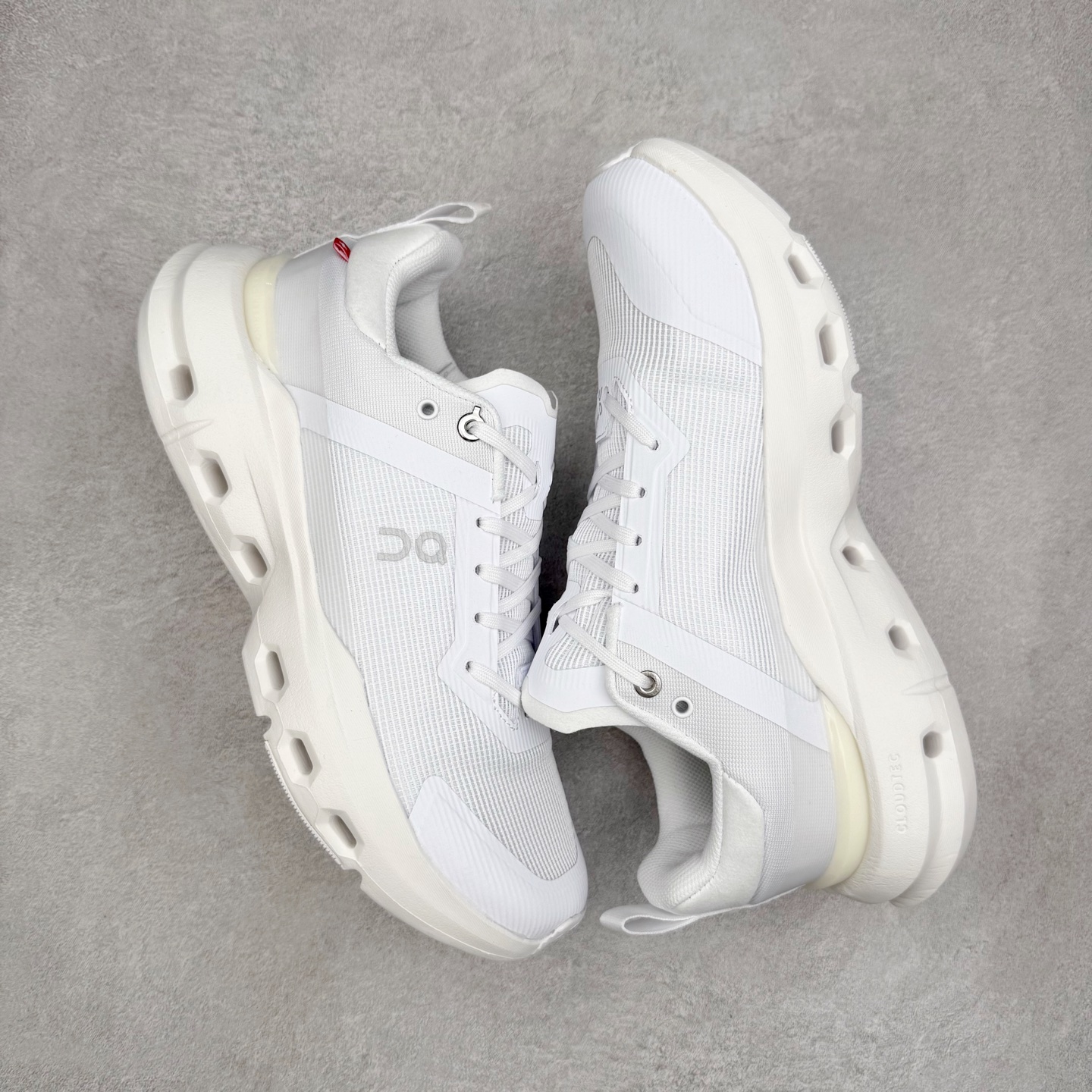 图片[3]-On昂跑 Cloudtilt X 4 系带减震耐磨低帮生活休闲鞋 此运动品牌 开创于2010年 缓震着陆、强效回弹、轻柔质感的设计构思始终是ON研制关键 与此同时基于“为全球提供革新性的跑步感受”信念 陆续推出了多款跑鞋及其以专业运动人体跑步工程学为设计关键的功能性跑步服饰设备 让跑者不费力气地畅快畅跑 尺码：36 36.5 37.5 38 38.5 39 40 40.5 41 42 42.5 43 44 44.5 45-选品中心