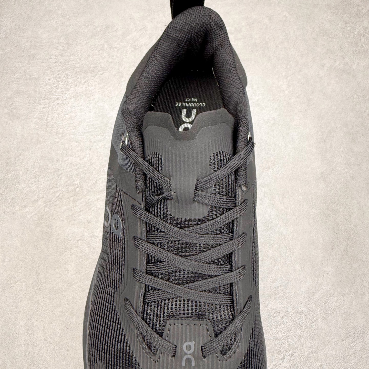 图片[5]-On昂跑 Cloudtilt X 4 系带减震耐磨低帮生活休闲鞋 此运动品牌 开创于2010年 缓震着陆、强效回弹、轻柔质感的设计构思始终是ON研制关键 与此同时基于“为全球提供革新性的跑步感受”信念 陆续推出了多款跑鞋及其以专业运动人体跑步工程学为设计关键的功能性跑步服饰设备 让跑者不费力气地畅快畅跑 尺码：36 36.5 37.5 38 38.5 39 40 40.5 41 42 42.5 43 44 44.5 45-选品中心