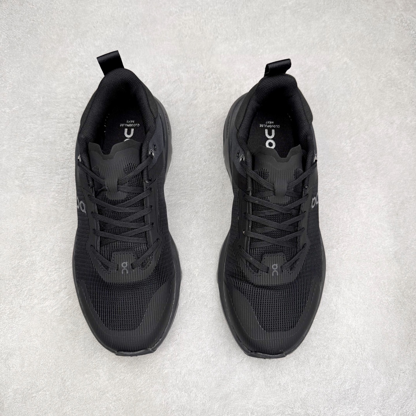 图片[2]-On昂跑 Cloudtilt X 4 系带减震耐磨低帮生活休闲鞋 此运动品牌 开创于2010年 缓震着陆、强效回弹、轻柔质感的设计构思始终是ON研制关键 与此同时基于“为全球提供革新性的跑步感受”信念 陆续推出了多款跑鞋及其以专业运动人体跑步工程学为设计关键的功能性跑步服饰设备 让跑者不费力气地畅快畅跑 尺码：36 36.5 37.5 38 38.5 39 40 40.5 41 42 42.5 43 44 44.5 45-选品中心