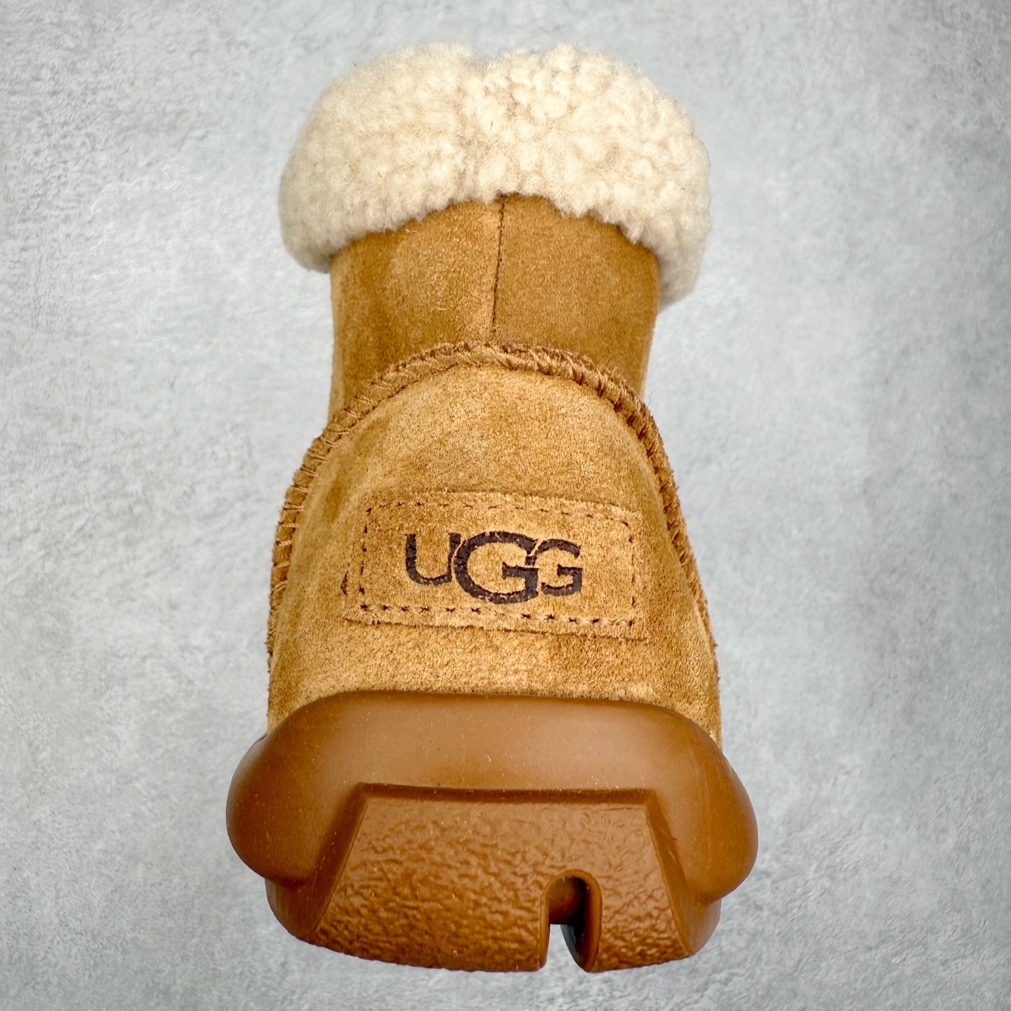 图片[8]-＃SP原厂 UGG 1656 小土豆女神款秋冬羊皮毛一体雪地靴 全鞋采用ZP同厂 隆丰A级澳洲进口羊皮毛一体 品牌代工厂生产线 完全遵循ZP工艺流程 代工厂原厂版师 秉承无原鞋不开发选择 注重每一处细节 市面最正版型 TREADLITE\\\”轻翼\\\”科技外底 轻便/耐用/柔韧/桩型【售后郑重承诺】一个月内若出现重大脱胶/断底等质量问题 直接为您换新！尺码：35 36 37 38 39 40-选品中心