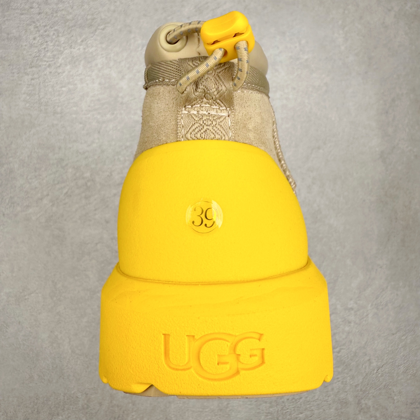 图片[8]-UGG 4196 M Tasman Weather Hybrid 塔斯曼混合系列中帮厚底轻量休闲运动鞋 UGG 2024秋冬新品 机能撞色王一博代言热门大爆款！包头套脚低帮 进口隆丰一级羊皮毛一体 代购专供品质 高弹Modern中底 外置防滑大底 套脚抽绳设计 穿脱十分方便 采用TPU模压定型翻毛皮鞋面材质#选用17毫米UGGPURE™ 植入式羊毛里衬与可拆卸的UGGPURE™ 植入式羊毛鞋垫#包头式EVA轻翼科技外底防滑,耐磨性和良好的弹性❗ 尺码：36/45-选品中心