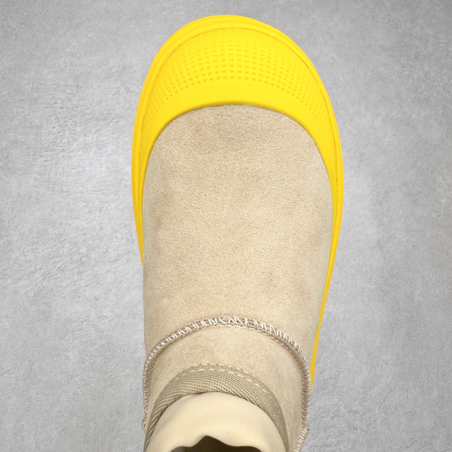 图片[4]-UGG 4196 M Tasman Weather Hybrid 塔斯曼混合系列中帮厚底轻量休闲运动鞋 UGG 2024秋冬新品 机能撞色王一博代言热门大爆款！包头套脚低帮 进口隆丰一级羊皮毛一体 代购专供品质 高弹Modern中底 外置防滑大底 套脚抽绳设计 穿脱十分方便 采用TPU模压定型翻毛皮鞋面材质#选用17毫米UGGPURE™ 植入式羊毛里衬与可拆卸的UGGPURE™ 植入式羊毛鞋垫#包头式EVA轻翼科技外底防滑,耐磨性和良好的弹性❗ 尺码：36/45-选品中心