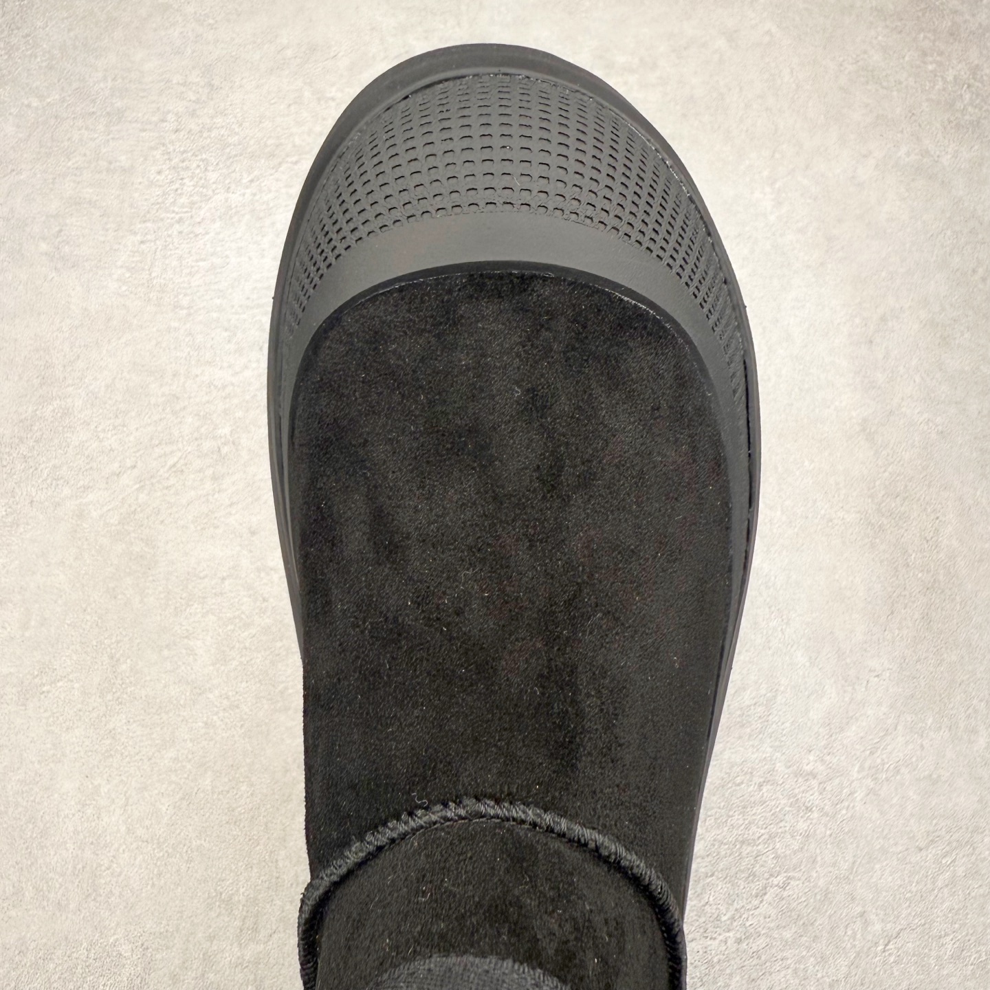 图片[4]-UGG 4196 M Tasman Weather Hybrid 塔斯曼混合系列中帮厚底轻量休闲运动鞋 UGG 2024秋冬新品 机能撞色王一博代言热门大爆款！包头套脚低帮 进口隆丰一级羊皮毛一体 代购专供品质 高弹Modern中底 外置防滑大底 套脚抽绳设计 穿脱十分方便 采用TPU模压定型翻毛皮鞋面材质#选用17毫米UGGPURE™ 植入式羊毛里衬与可拆卸的UGGPURE™ 植入式羊毛鞋垫#包头式EVA轻翼科技外底防滑,耐磨性和良好的弹性❗ 尺码：36/45-选品中心