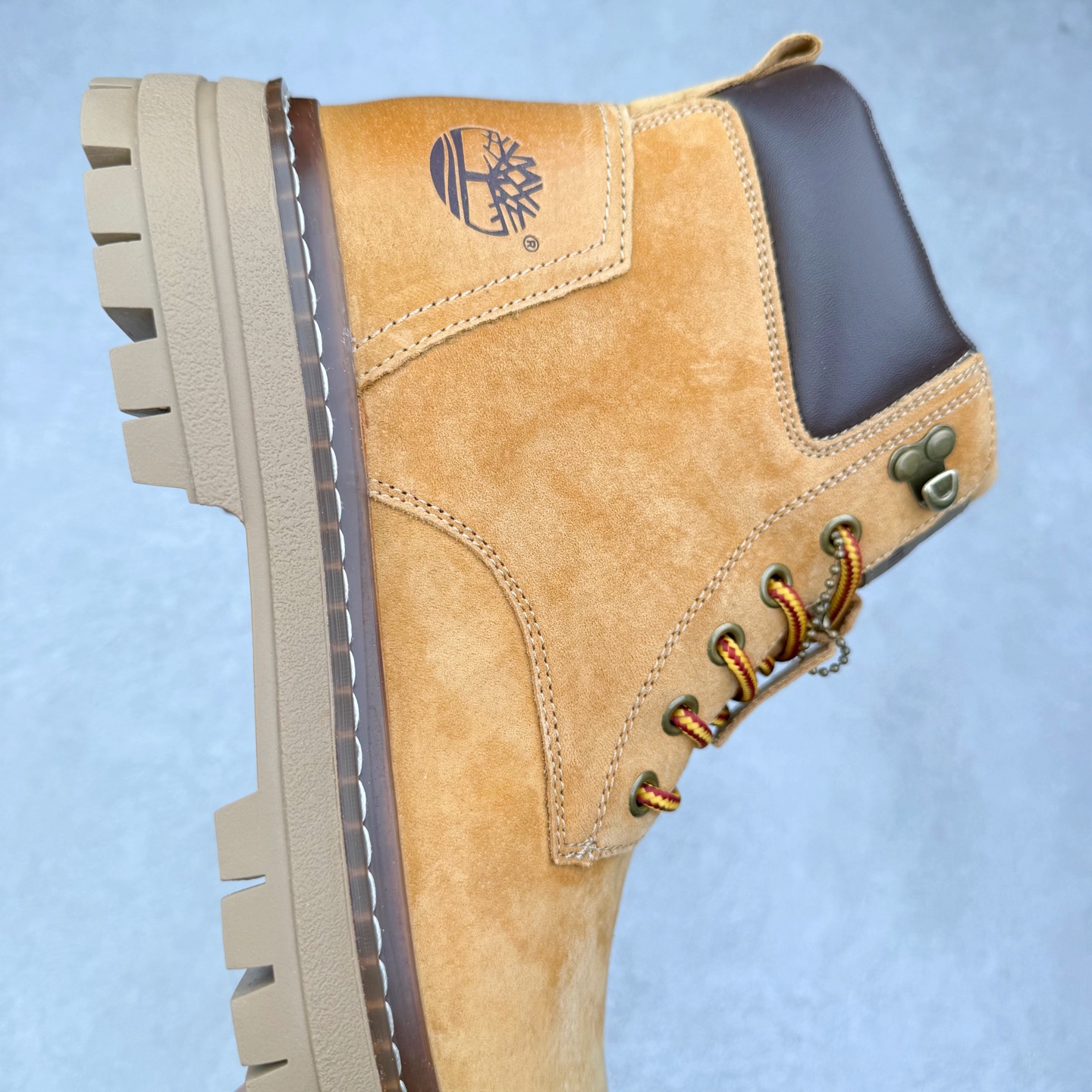 图片[6]-Timberland添柏岚/天伯伦户外中帮休闲大黄靴系列 广东大厂品质 原盒原包装 面料采用意大利🇮🇹顶级磨砂细纹牛皮 搭配防臭防腐真皮乳胶鞋垫 给您完美的穿着体验 质量考究耐穿 型男必备 专治不帅 高品质脚感一流 尺码：38 39 40 41 42 43 44（皮鞋码）-选品中心