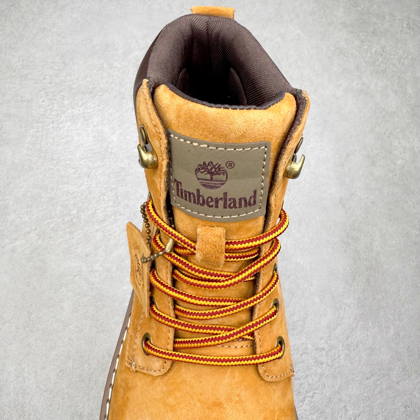 图片[5]-Timberland添柏岚/天伯伦户外中帮休闲大黄靴系列 广东大厂品质 原盒原包装 面料采用意大利🇮🇹顶级磨砂细纹牛皮 搭配防臭防腐真皮乳胶鞋垫 给您完美的穿着体验 质量考究耐穿 型男必备 专治不帅 高品质脚感一流 尺码：38 39 40 41 42 43 44（皮鞋码）-选品中心