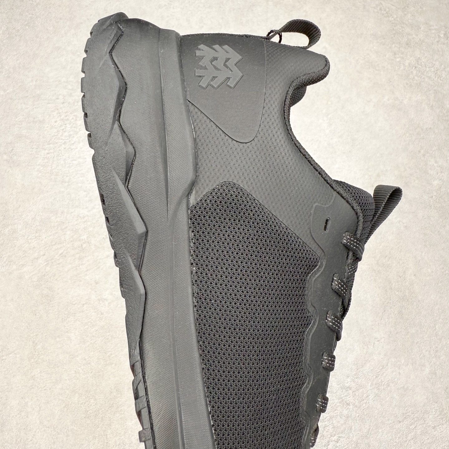 图片[6]-＃HP KOLON SPORT Skyler 2 舒适柔软 防水支撑轻便回弹低帮徒步鞋 男女同款 KOLON SPORT 可隆1973年诞生，并首次推出登山装备。自创立起，KOLON SPORT就把绿色定为基本色调，以常青树为品牌标志，坚持以关爱自然为己任，积极探求自然界的舒适，并以此应用于新产品的开发与研究。40多年来，历经不断革新，成就高端专业户外品牌。实拍调校N版已经零色差零失真 百分百还原实物色彩所见即所得 不存在货不对板色差等低级问题 选购参考实物拍摄 不混卖不参货 只用心做好货严格选品 承诺混一赔十 尺码：36 36.5 37.5 38 38.5 39 40 40.5 41 42 42.5 43 44 44.5 45-选品中心