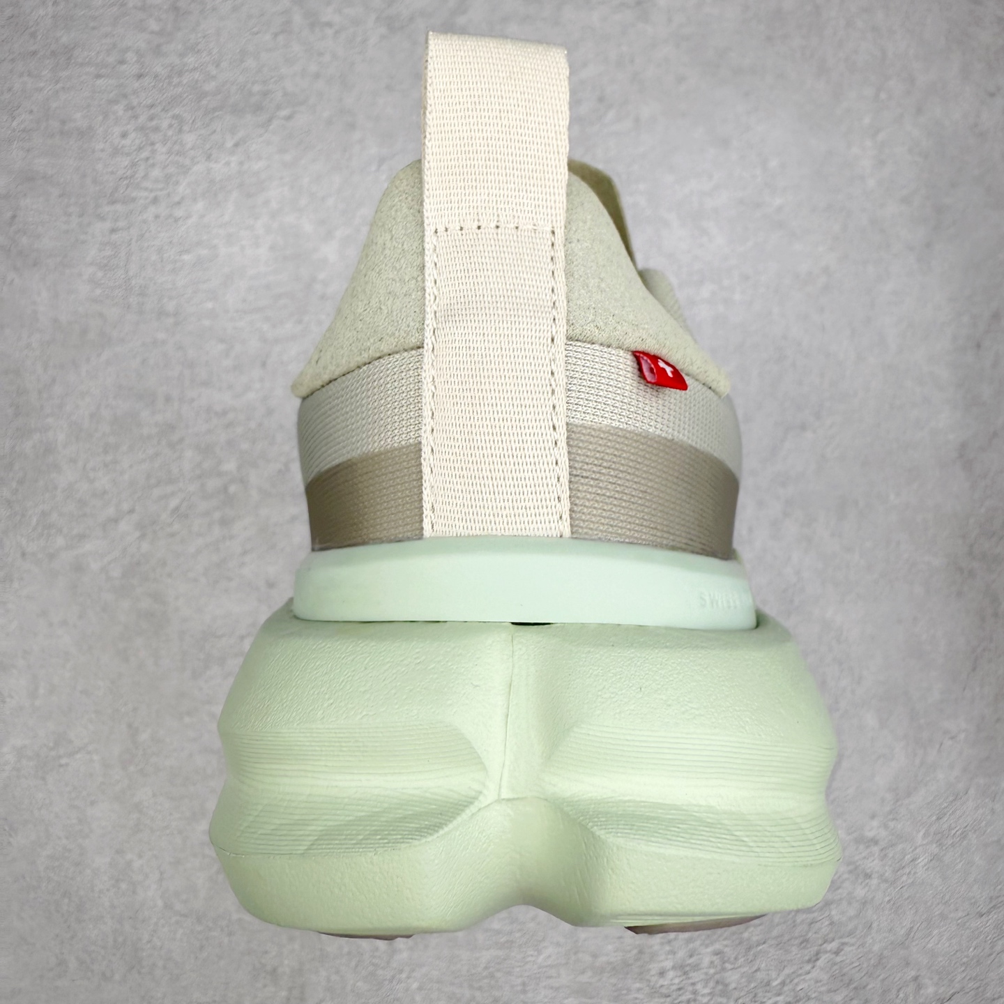 图片[8]-On昂跑 Cloudtilt X 4 系带减震耐磨低帮生活休闲鞋 此运动品牌 开创于2010年 缓震着陆、强效回弹、轻柔质感的设计构思始终是ON研制关键 与此同时基于“为全球提供革新性的跑步感受”信念 陆续推出了多款跑鞋及其以专业运动人体跑步工程学为设计关键的功能性跑步服饰设备 让跑者不费力气地畅快畅跑 尺码：36 36.5 37.5 38 38.5 39 40 40.5 41 42 42.5 43 44 44.5 45-选品中心