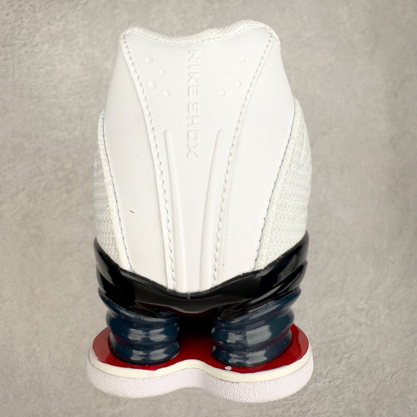 图片[8]-NK SHOX Z 舒适柔软减震回弹生活休闲鞋 男女同款 实拍调校N版已经零色差零失真 百分百还原实物色彩所见即所得 不存在货不对板色差等低级问题 选购参考实物拍摄 不混卖不参货 只用心做好货严格选品 承诺混一赔十 尺码：36 36.5 37.5 38 38.5 39 40 40.5 41 42 42.5 43 44 44.5 45-选品中心