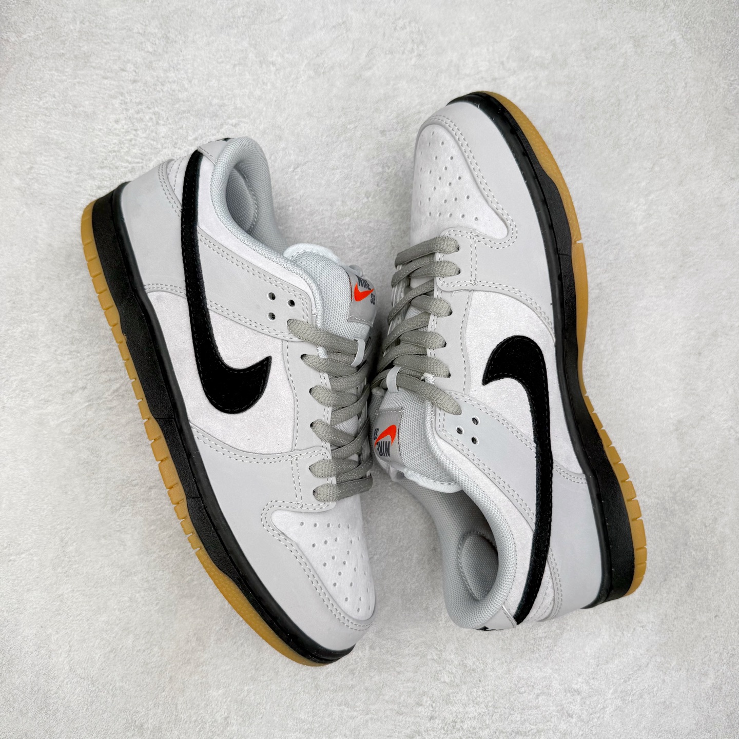 图片[3]-＃F版 NK SB Dunk Low BQ6817-204 极限压缩利润空间 超乎所想的高性价比 用料绝不含糊 原盒原配 正确耐磨橡胶大底 超高清洁度 全鞋零毛边皮料切割 全套原楦原模倾力打造完美版型 尺码：36 36.5 37.5 38 38.5 39 40 40.5 41 42 42.5 43 44 44.5 45 46 47.5-选品中心