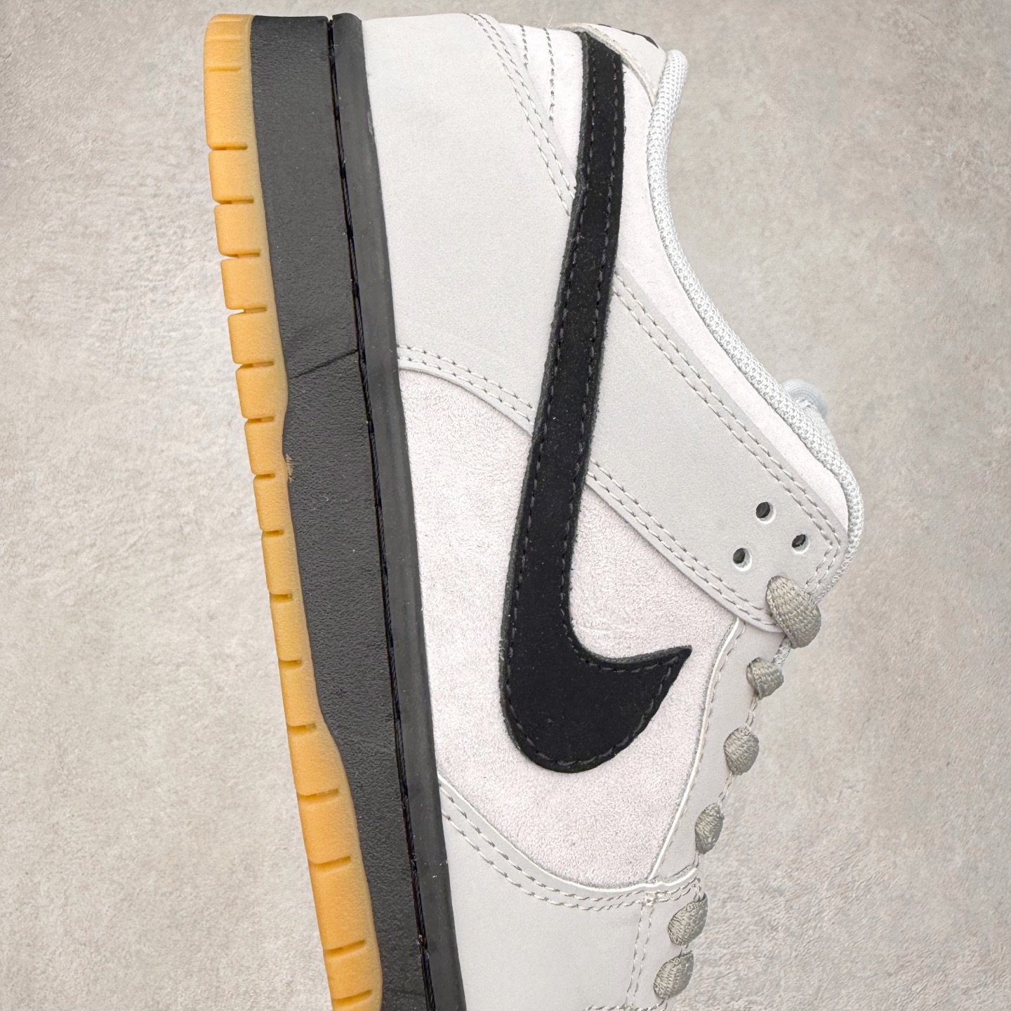 图片[6]-＃F版 NK SB Dunk Low BQ6817-204 极限压缩利润空间 超乎所想的高性价比 用料绝不含糊 原盒原配 正确耐磨橡胶大底 超高清洁度 全鞋零毛边皮料切割 全套原楦原模倾力打造完美版型 尺码：36 36.5 37.5 38 38.5 39 40 40.5 41 42 42.5 43 44 44.5 45 46 47.5-选品中心