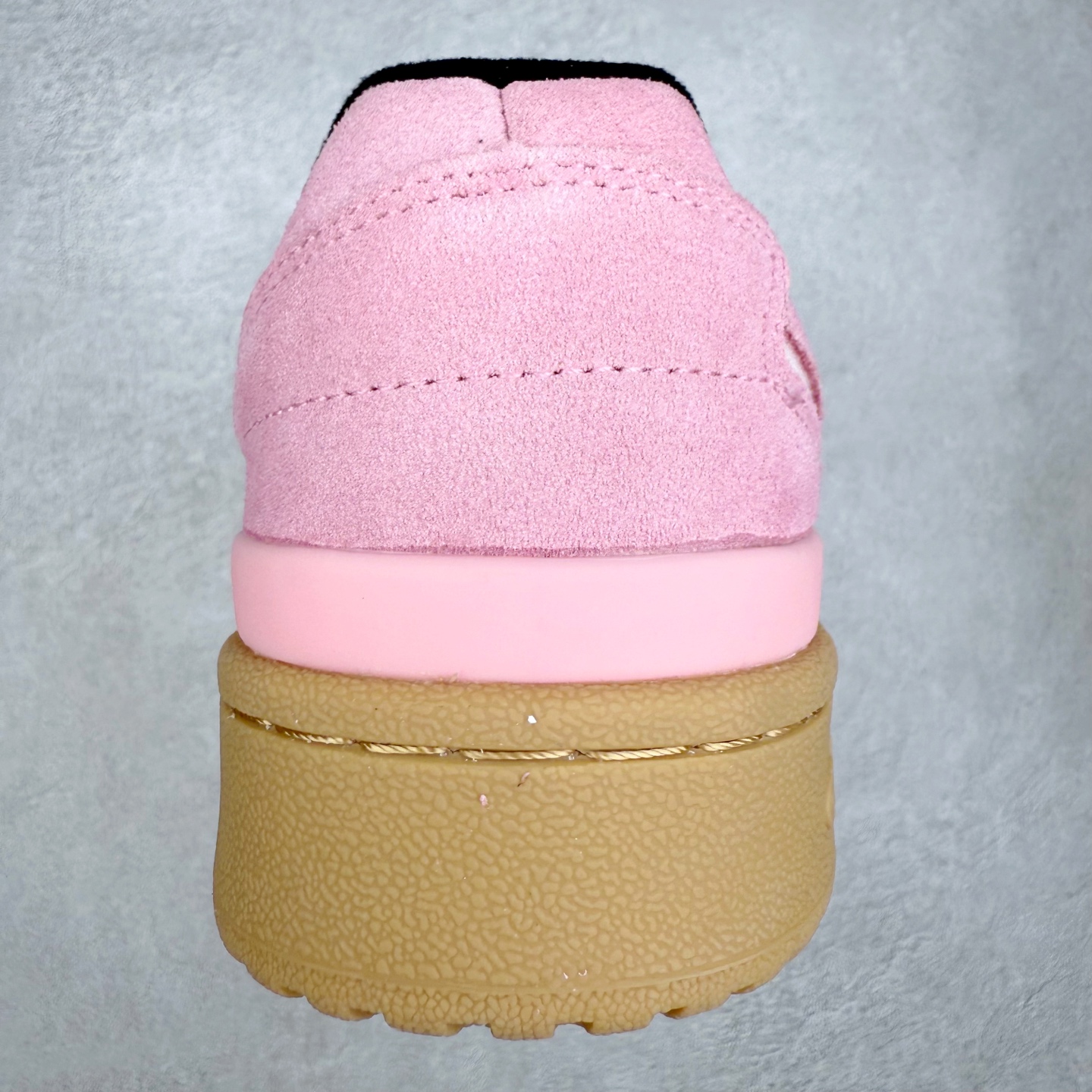 图片[8]-＃福利特价 AD Forum 84 Low OG 低帮百搭潮流休闲运动板鞋 以复古篮球鞋的外形为基础 采用皮革拼接 简约百搭 更加贴合舒适 中底内侧网格造型起到点睛之笔 外底橡胶 更显复古 尺码：36 36.5 37.5 38 38.5 39 40 40.5 41 42 42.5 43 44 44.5 45-选品中心