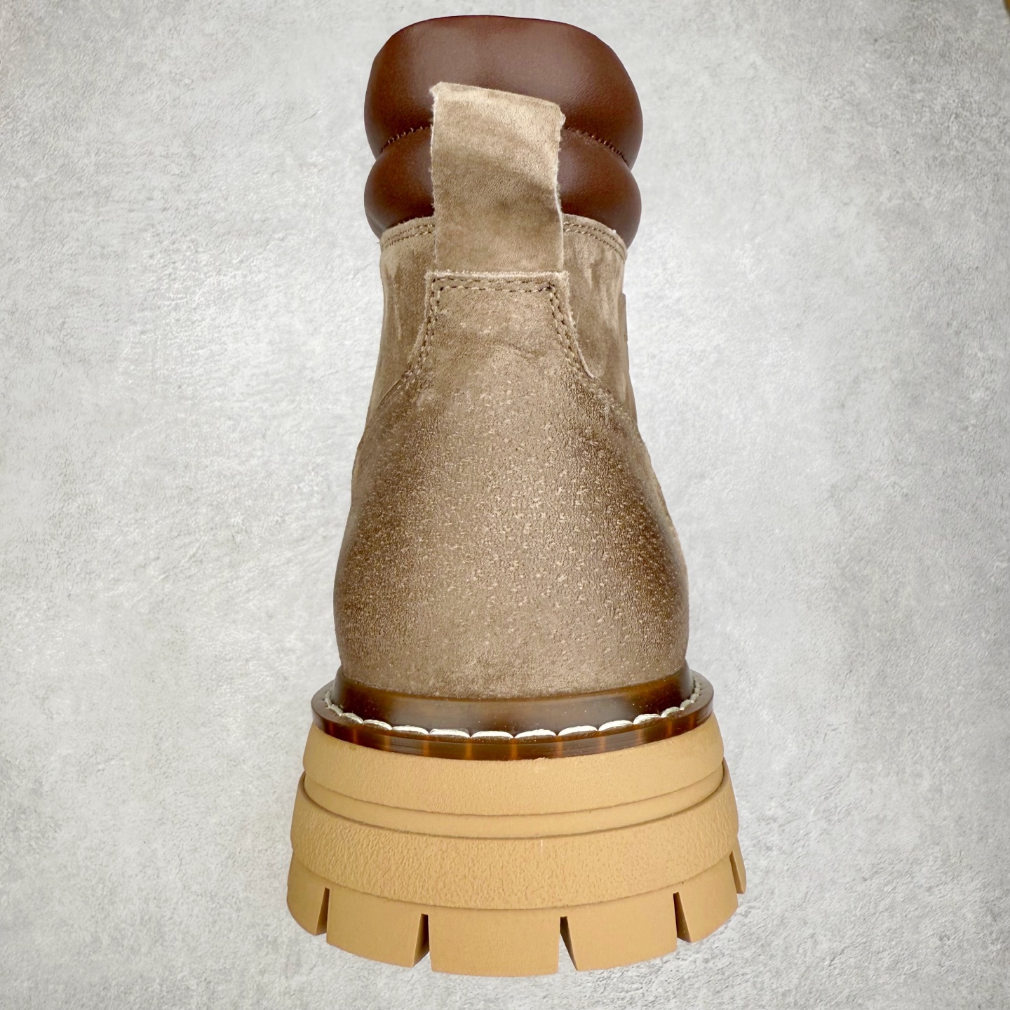 图片[8]-CAT卡特 户外工装轻底休闲马丁靴大黄靴系列 广东大厂品质 全新工艺升级 全鞋真牛皮材料 大底到五金都是代工厂原材料制作 同原版固特异永不开胶工艺 好货不杀猪 首单质量严格把控 全网独家首发 品质毋庸置疑 全套官网统一包装 今年冬季防寒户外专用 日常随意搭配 尺码：39 40 41 42 43 44（皮鞋码）-选品中心