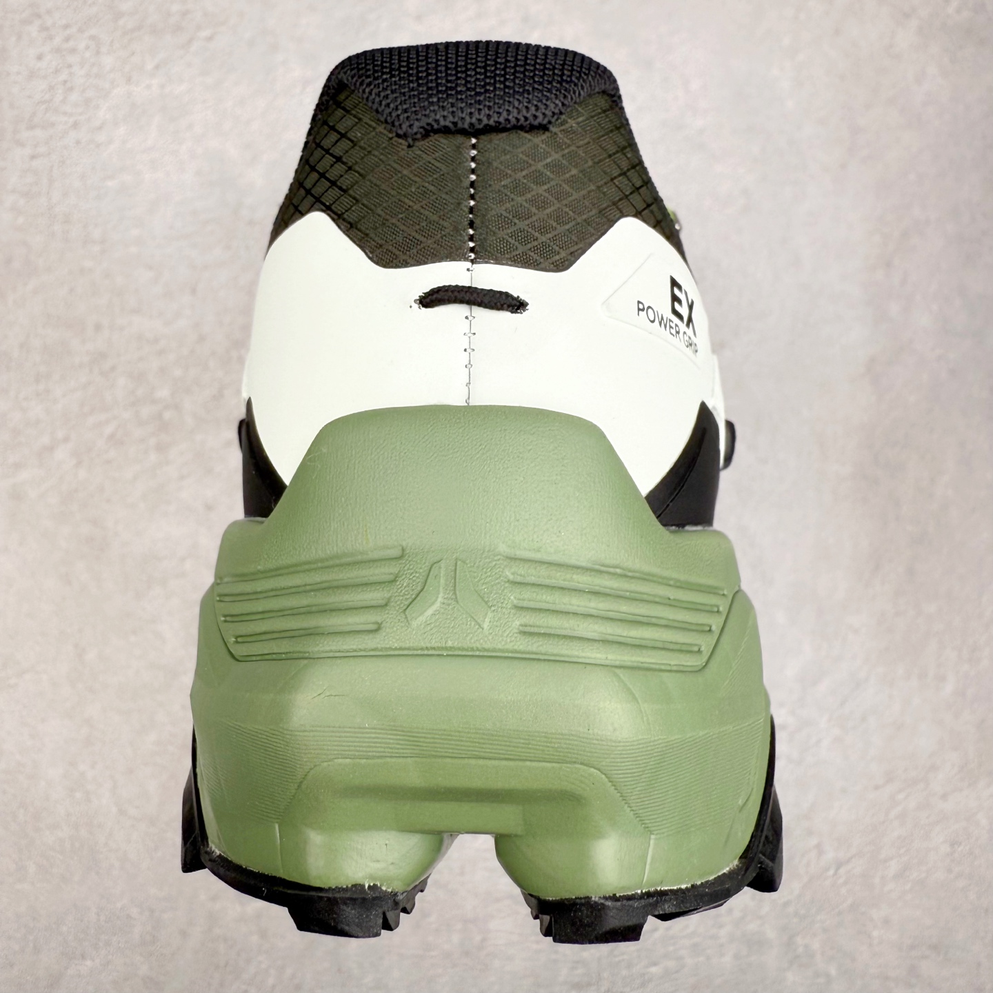 图片[8]-＃K版 KAILAS FUGA EX3 BOA 凯乐石25款舒适缓冲徒步 织物TPU减震防滑透气包裹性轻便低帮 超强抓地力越野跑步鞋 KAILAS凯乐石品牌是全球三大全系攀登品牌之一，于2003年创立于中国广州，致力于为有攀登梦想的户外运动员及爱好者，研发制造功能性专业装备，满足他们在极限环境下安全舒适的需求，凯乐石专注于科技面料的开发及专业功能设计，产品线覆盖登山、攀岩、徒步、越野跑山、露营、旅行等多项户外运动，通过运动员的测试反馈，不断进化迭代，产品荣获国内外大奖71座，发明专利21个，更突破性的自主研发攀登器械，打造出中国的攀登硬实力。实拍调校N版已经零色差零失真 百分百还原实物色彩所见即所得 不存在货不对板色差等低级问题 选购参考实物拍摄 不混卖不参货 只用心做好货严格选品 承诺混一赔十 尺码：36 36.5 37.5 38 38.5 39 39.5 40 40.5 41 41.5 42 42.5 43 44 44.5 45-选品中心