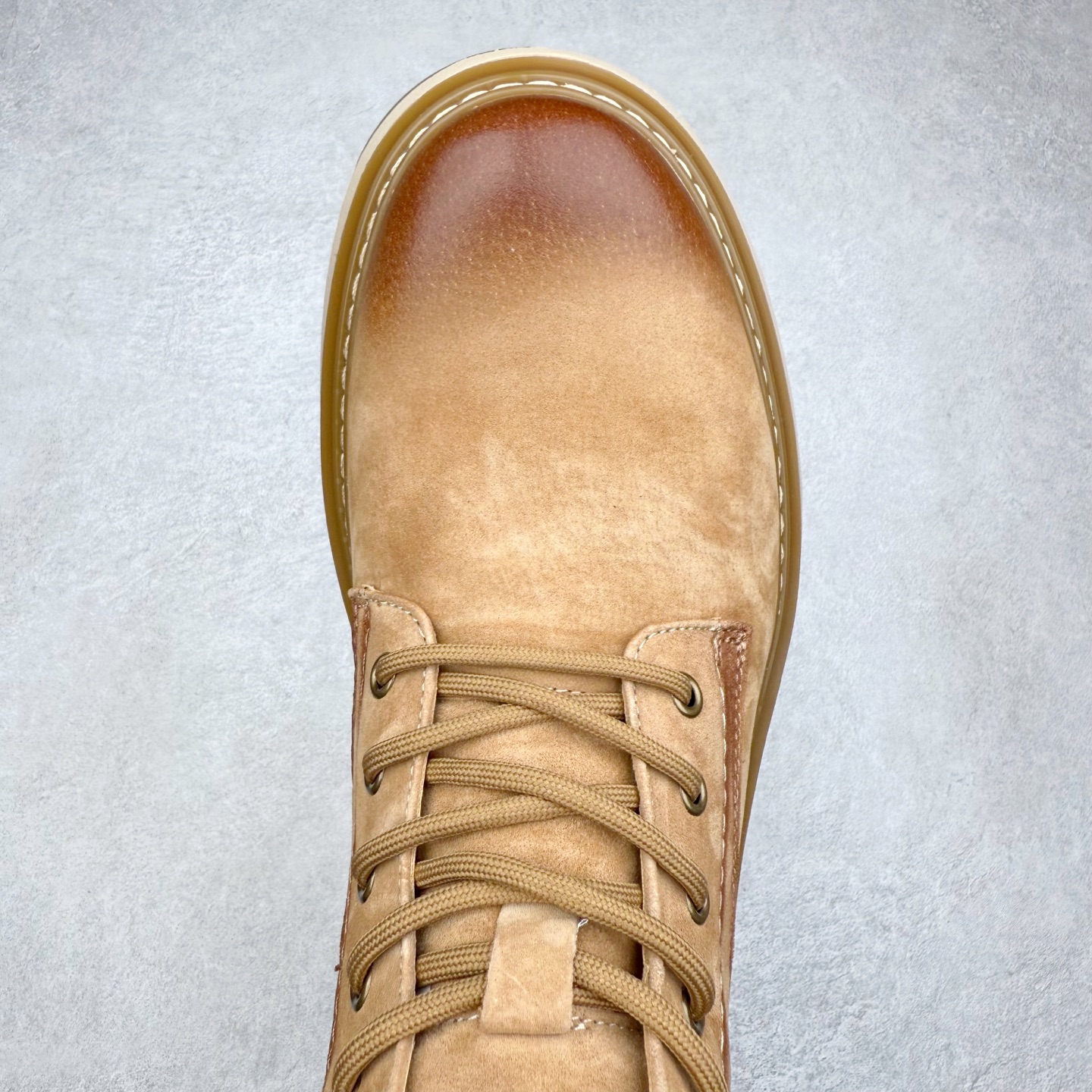 图片[4]-Timberland添柏岚/天伯伦户外中帮休闲大黄靴系列 广东大厂品质 原盒原包装 面料采用意大利🇮🇹顶级磨砂细纹牛皮 搭配防臭防腐真皮乳胶鞋垫 给您完美的穿着体验 质量考究耐穿 型男必备 专治不帅 高品质脚感一流 尺码：38 39 40 41 42 43 44（皮鞋码）-选品中心