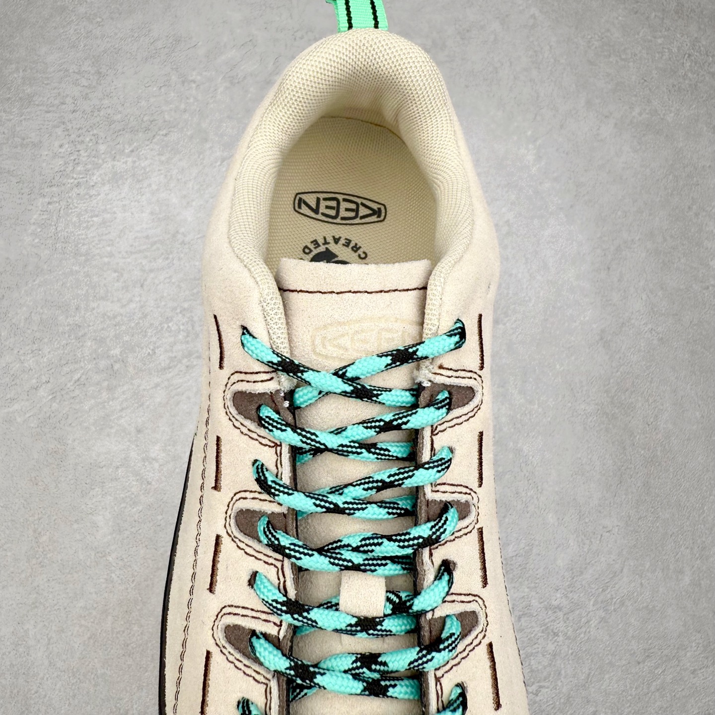 图片[5]-＃纯原 Keen Jasper Rocks SP 美国人气户外品牌-科恩贾斯珀都市系列复古低帮系带户外风露营徒步登山运动训练鞋 原楦型开发纸版 采用固色翻毛皮鞋面材质 内嵌高密度EVA发泡缓震脚垫 外置一体式包裹防滑防剐蹭耐磨橡胶大底 向经典的90年代致敬 山系神级鞋履 尺码：35 36 37 38 39 40 41 42 43 44 45-选品中心