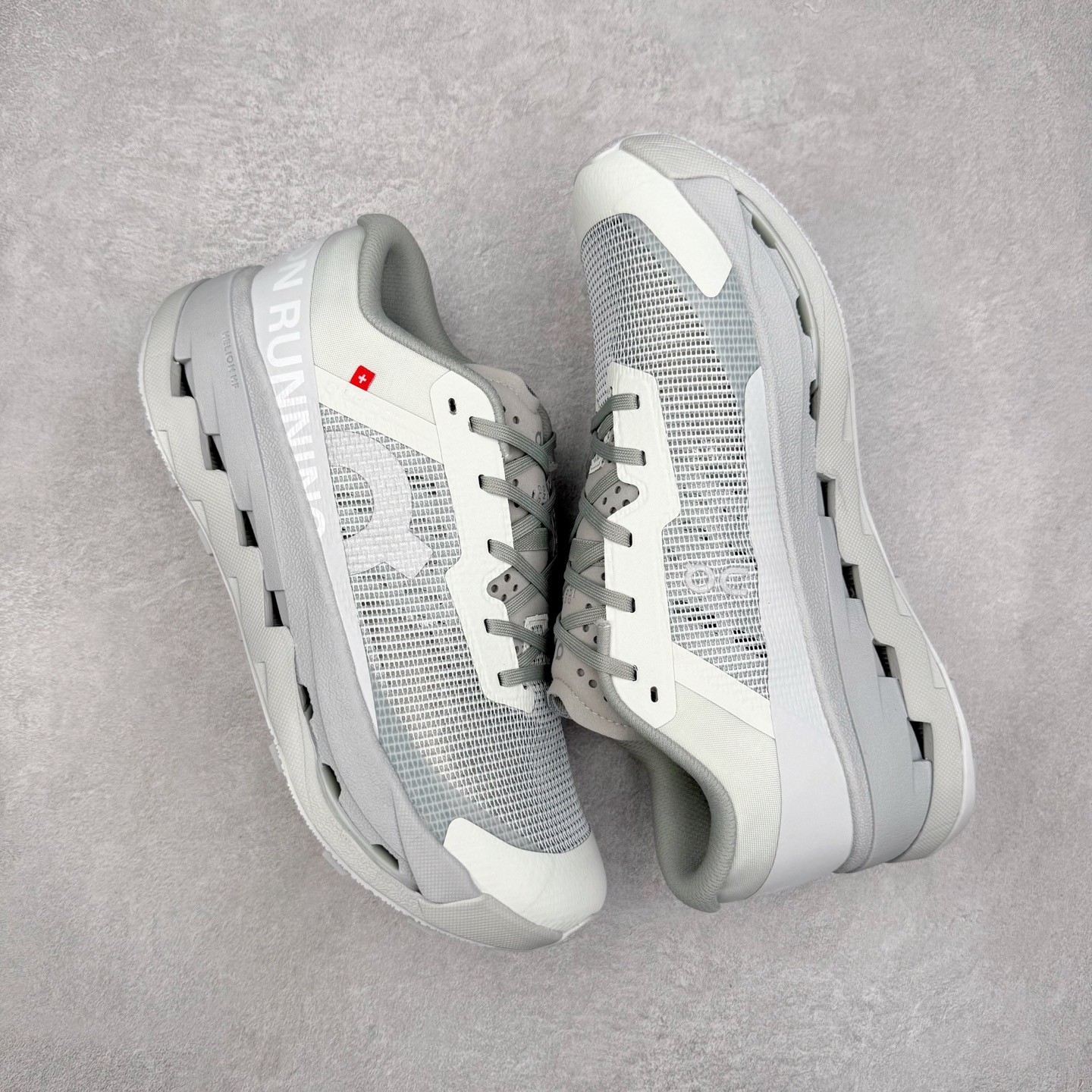 图片[3]-On昂跑 Cloudultra 3 百搭舒适透气低帮跑步鞋 此运动品牌 开创于2010年 缓震着陆、强效回弹、轻柔质感的设计构思始终是ON研制关键 与此同时基于“为全球提供革新性的跑步感受”信念 陆续推出了多款跑鞋及其以专业运动人体跑步工程学为设计关键的功能性跑步服饰设备 让跑者不费力气地畅快畅跑 尺码：36 36.5 37.5 38 38.5 39 40 40.5 41 42 42.5 43 44 44.5 45-选品中心